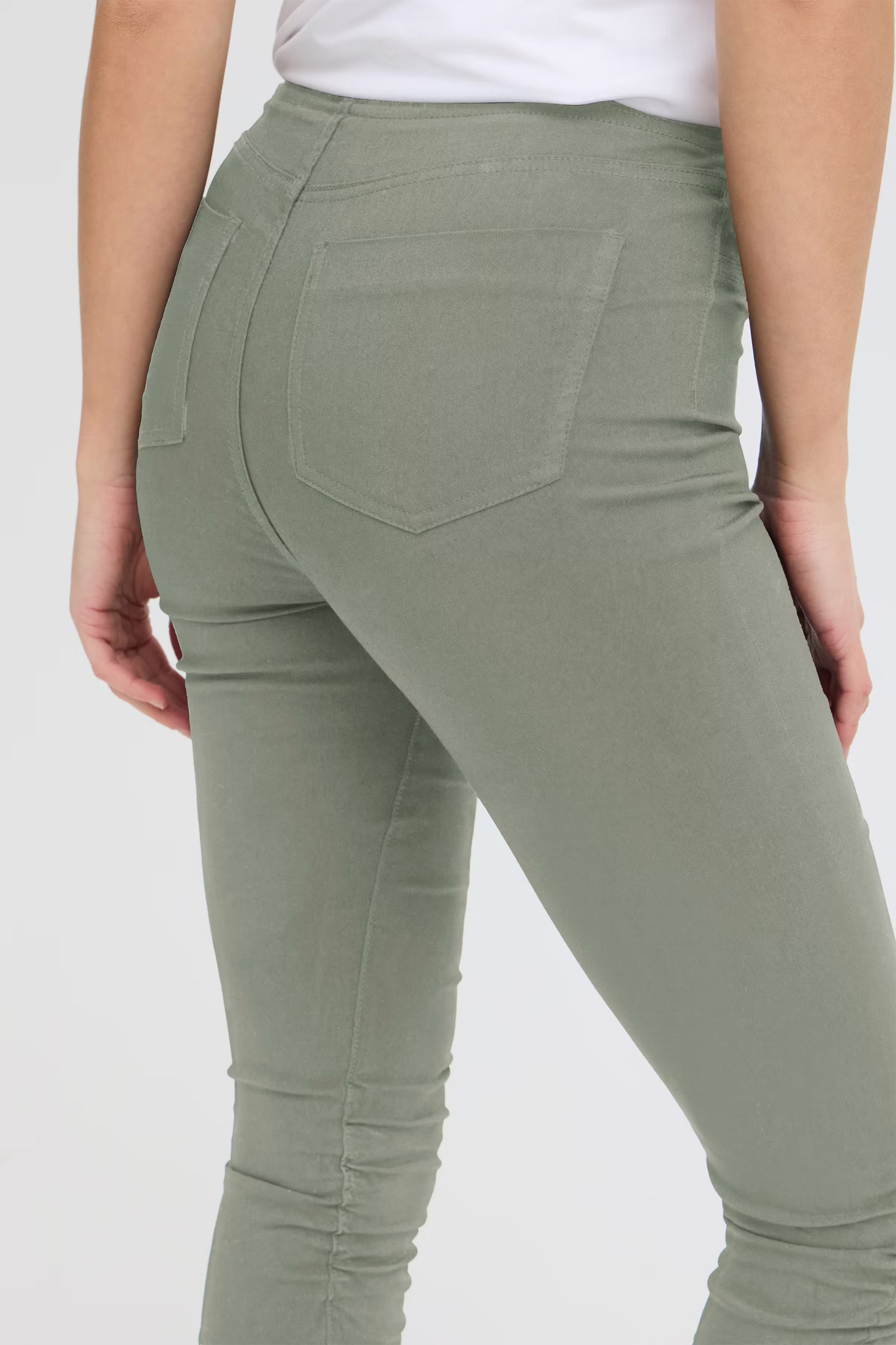 BYKEIRA Capribyxor LOOKBOOK DETAIL 20805611-176212