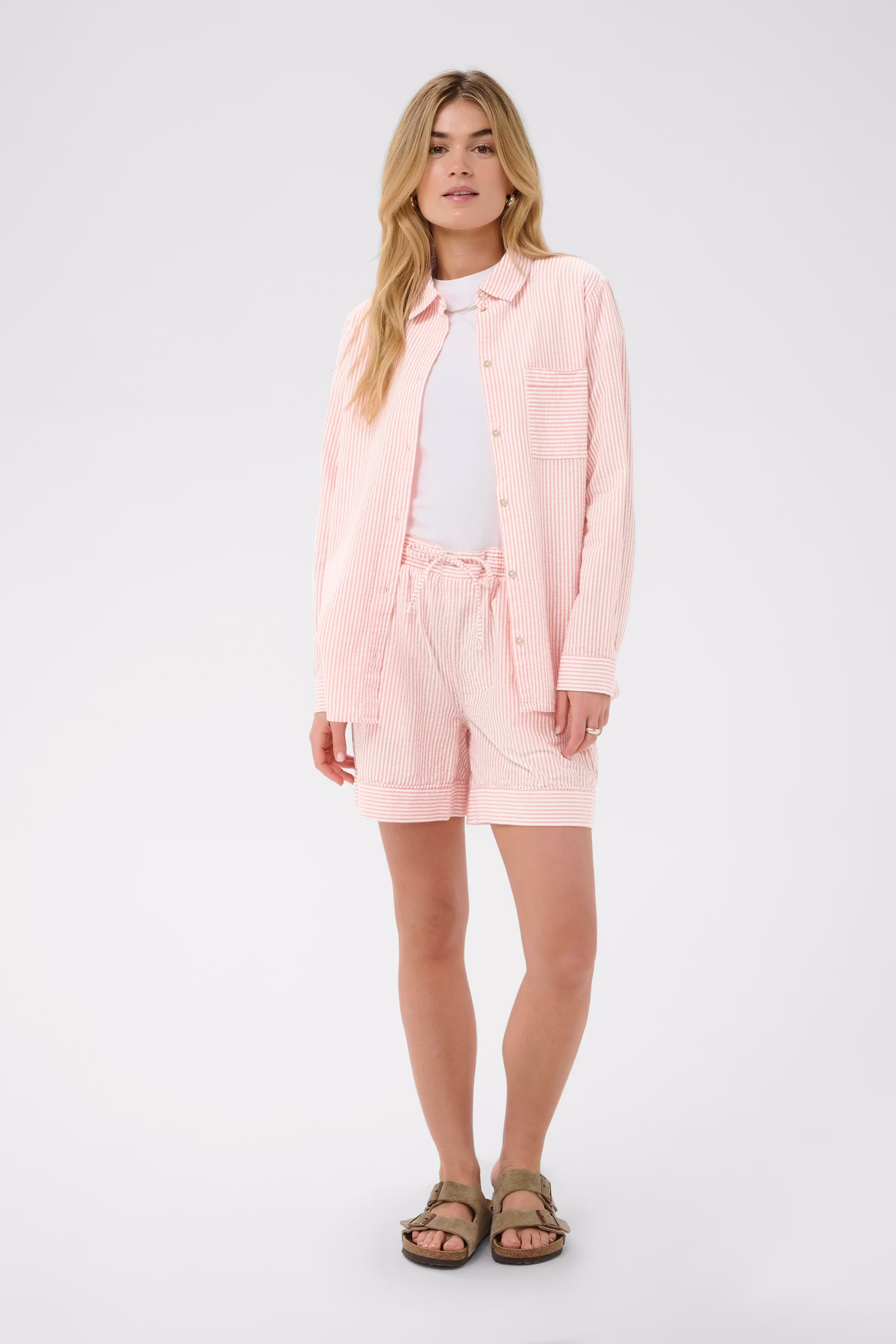 ElimikoSZ Shorts LOOKBOOK FRONT 30515129-304846