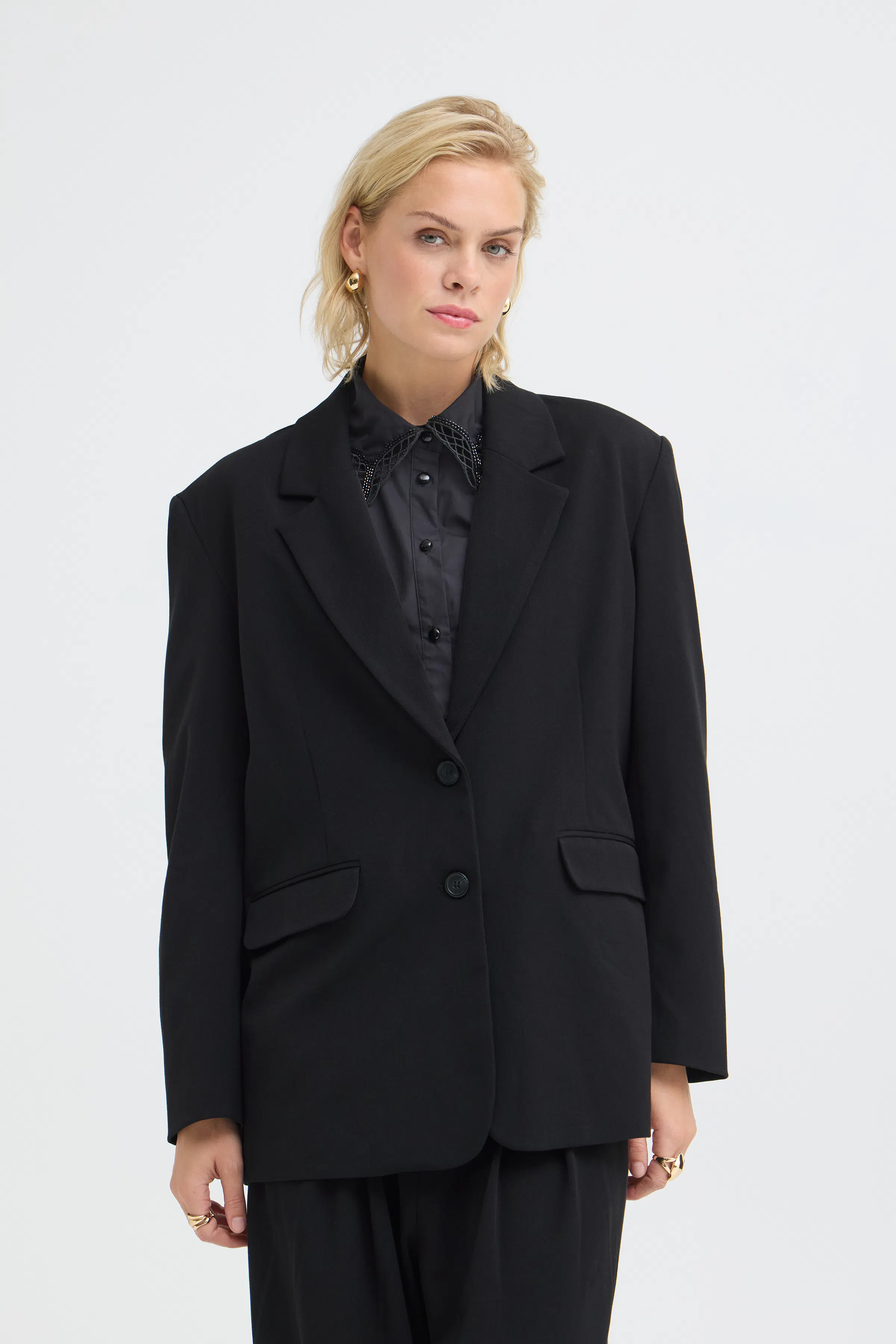 PZLEONORA Blazer LOOKBOOK FRONT 50210972-193911