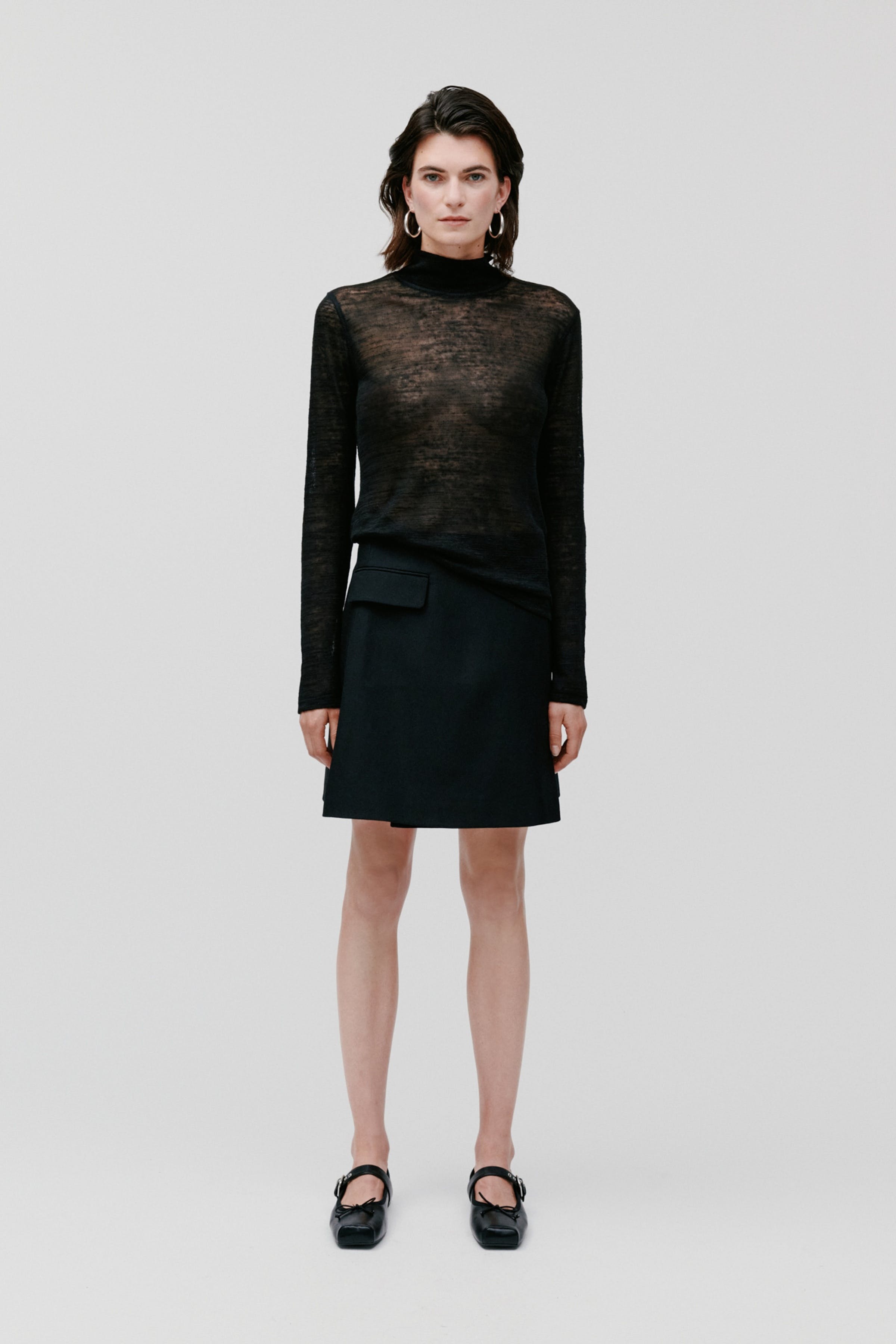 FELINE TOP LOOKBOOK FRONT 30600491-BK999