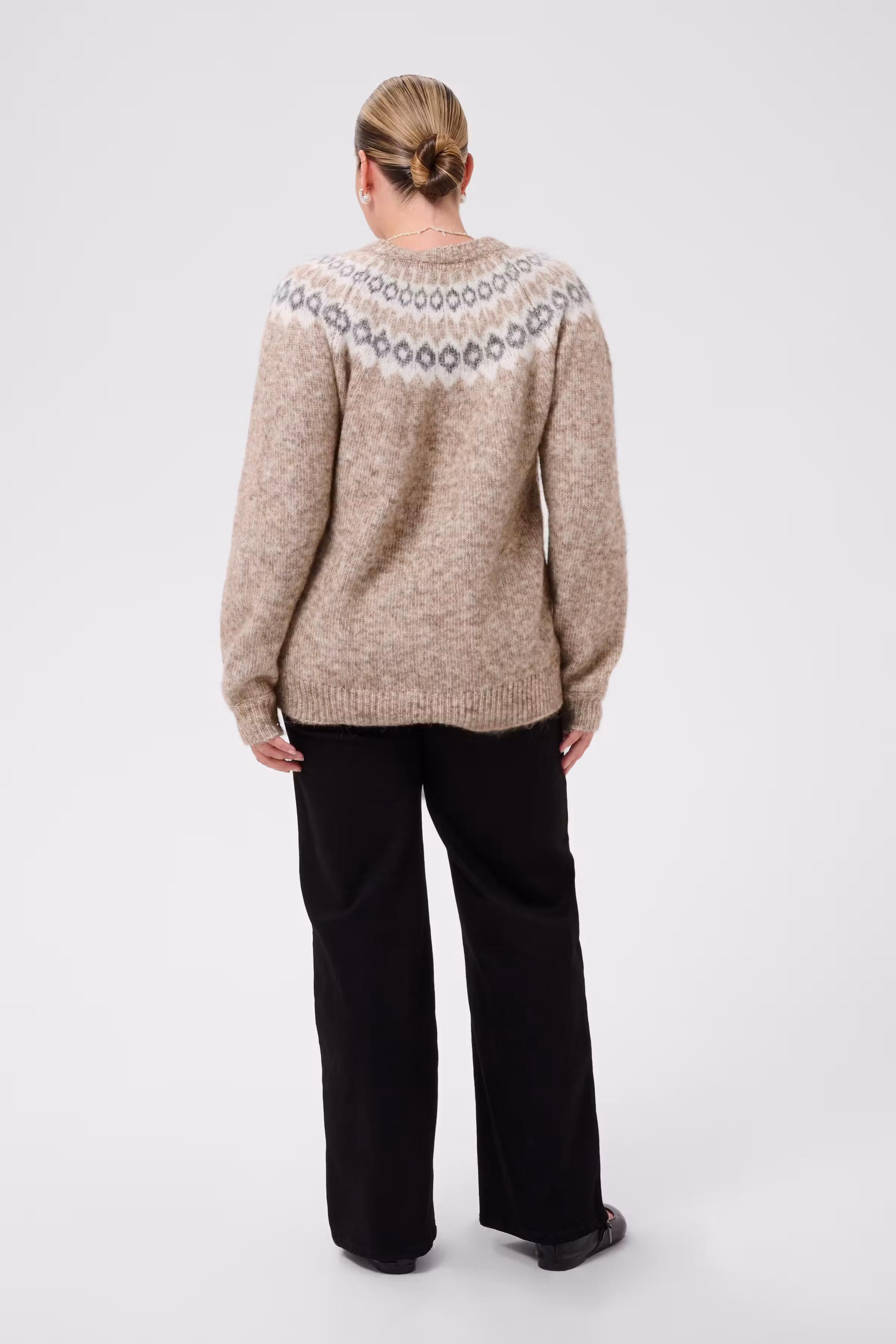KCbettany Cardigan LOOKBOOK BACK 10584429-110065