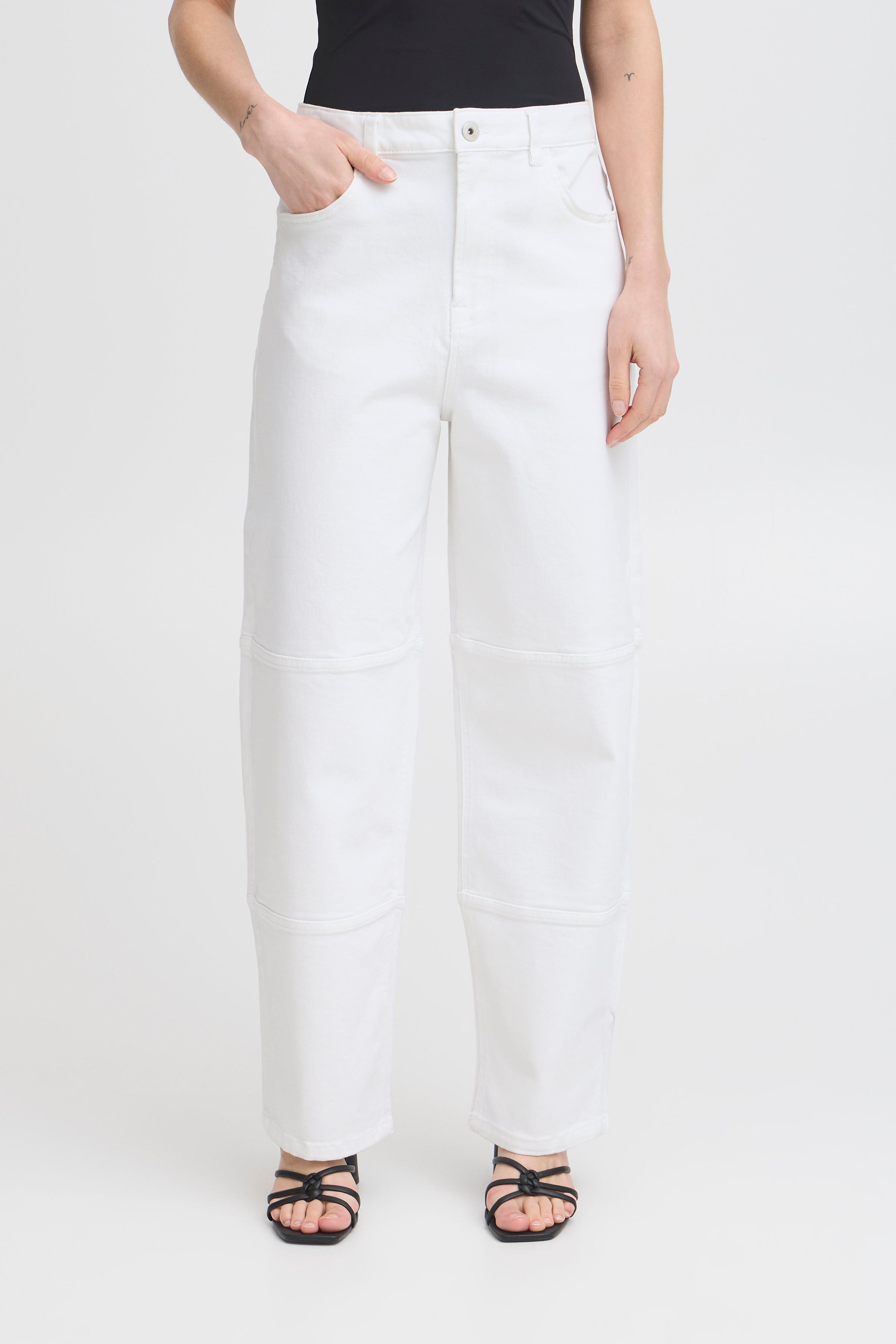 IHZIGGY Barrel Jeans LOOKBOOK FRONT 20122742-114800