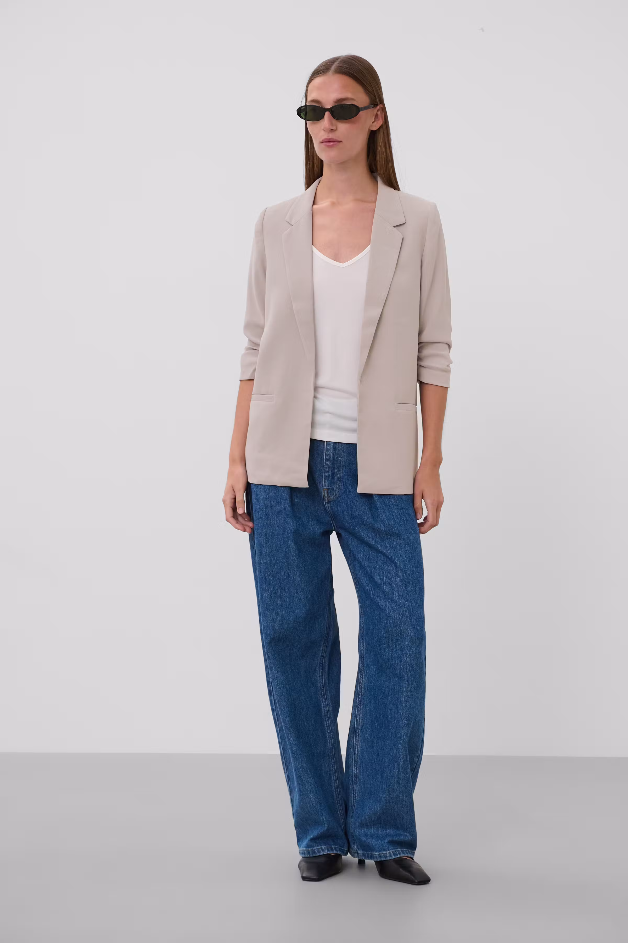 SLShirley Blazer LOOKBOOK FRONT 30403608-153800