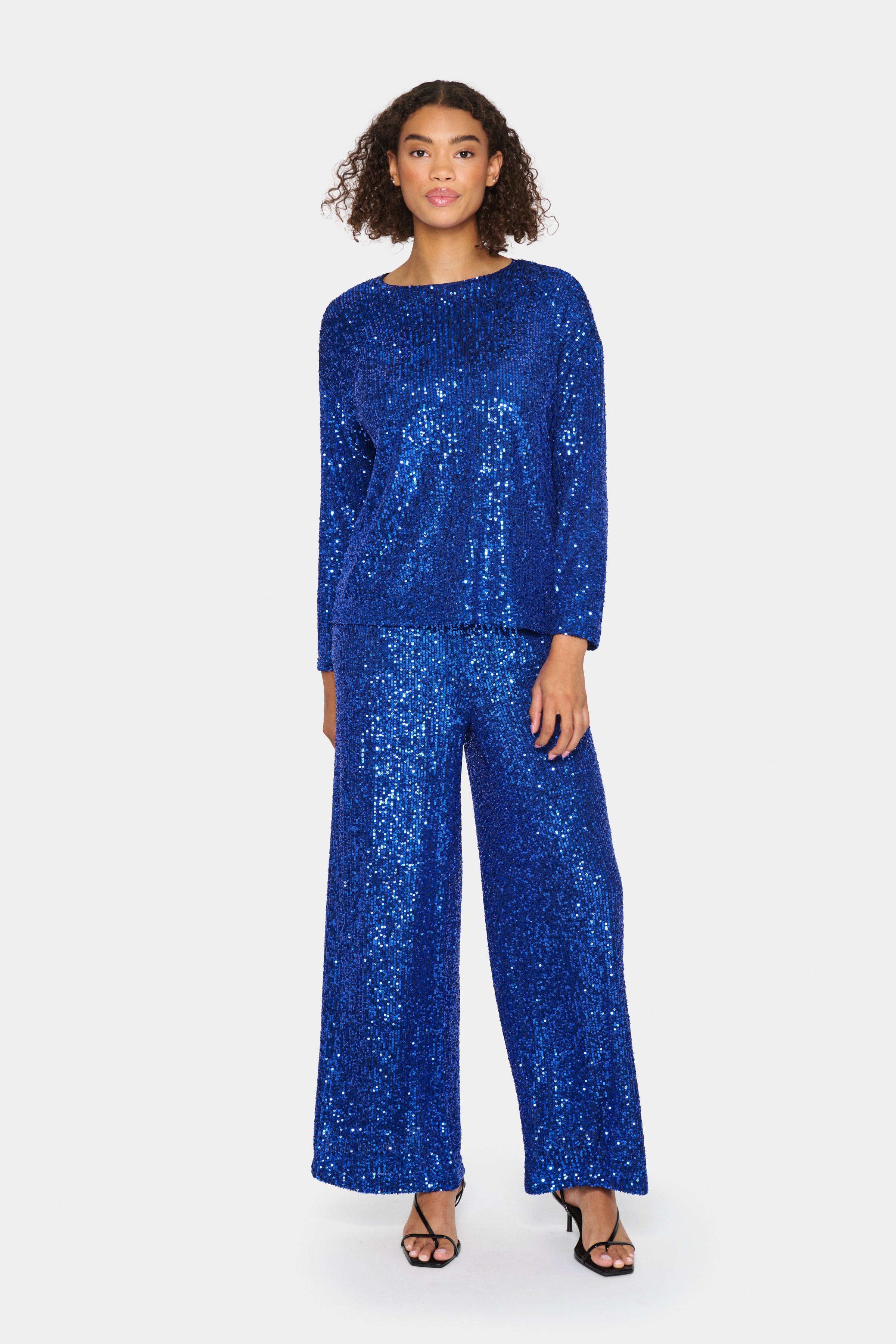 ReyanaSZ Paillet Bluse LOOKBOOK FRONT 30513969-193851