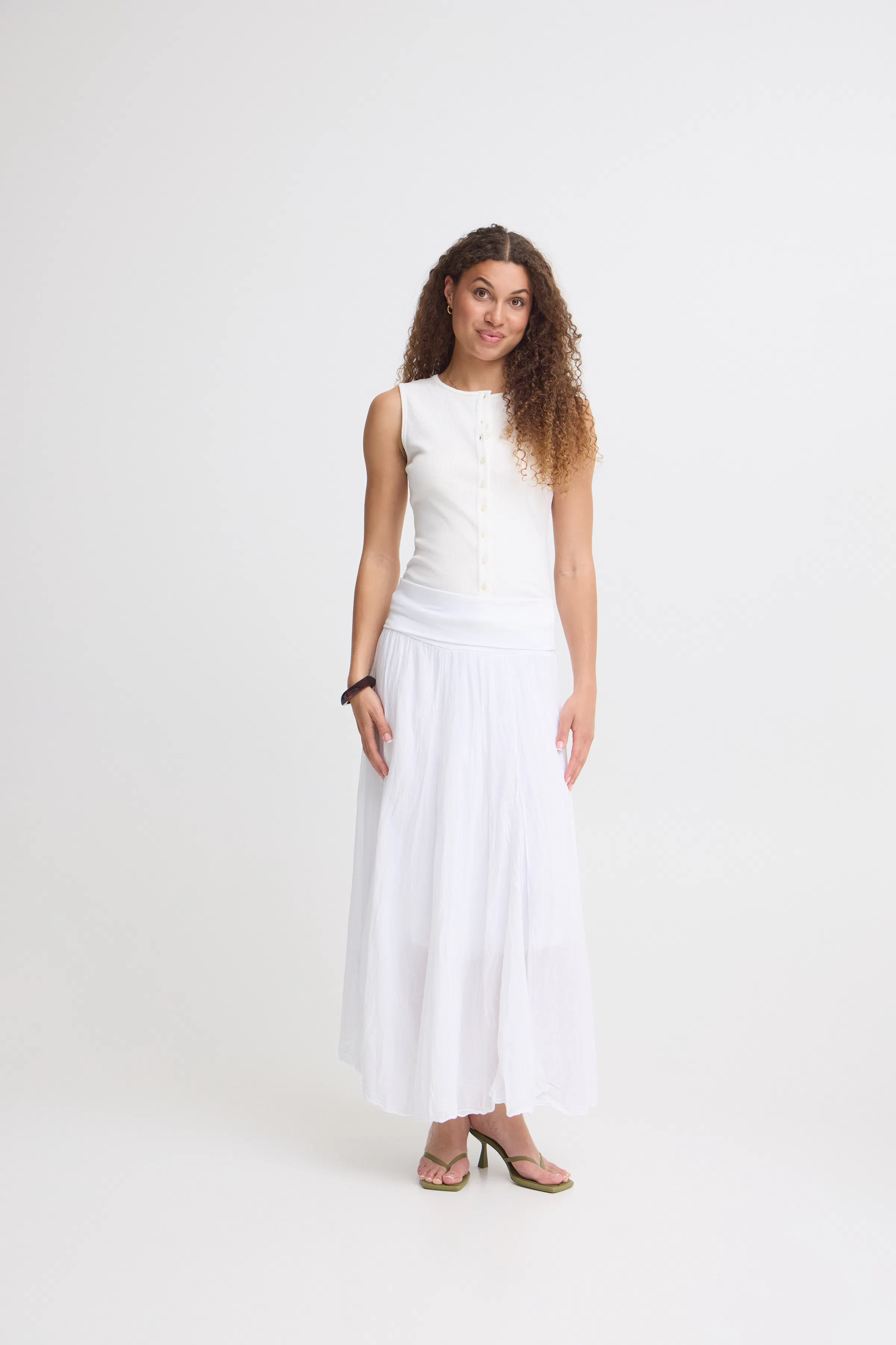 SBXMUSE Skjørt LOOKBOOK FRONT 22101192-110602
