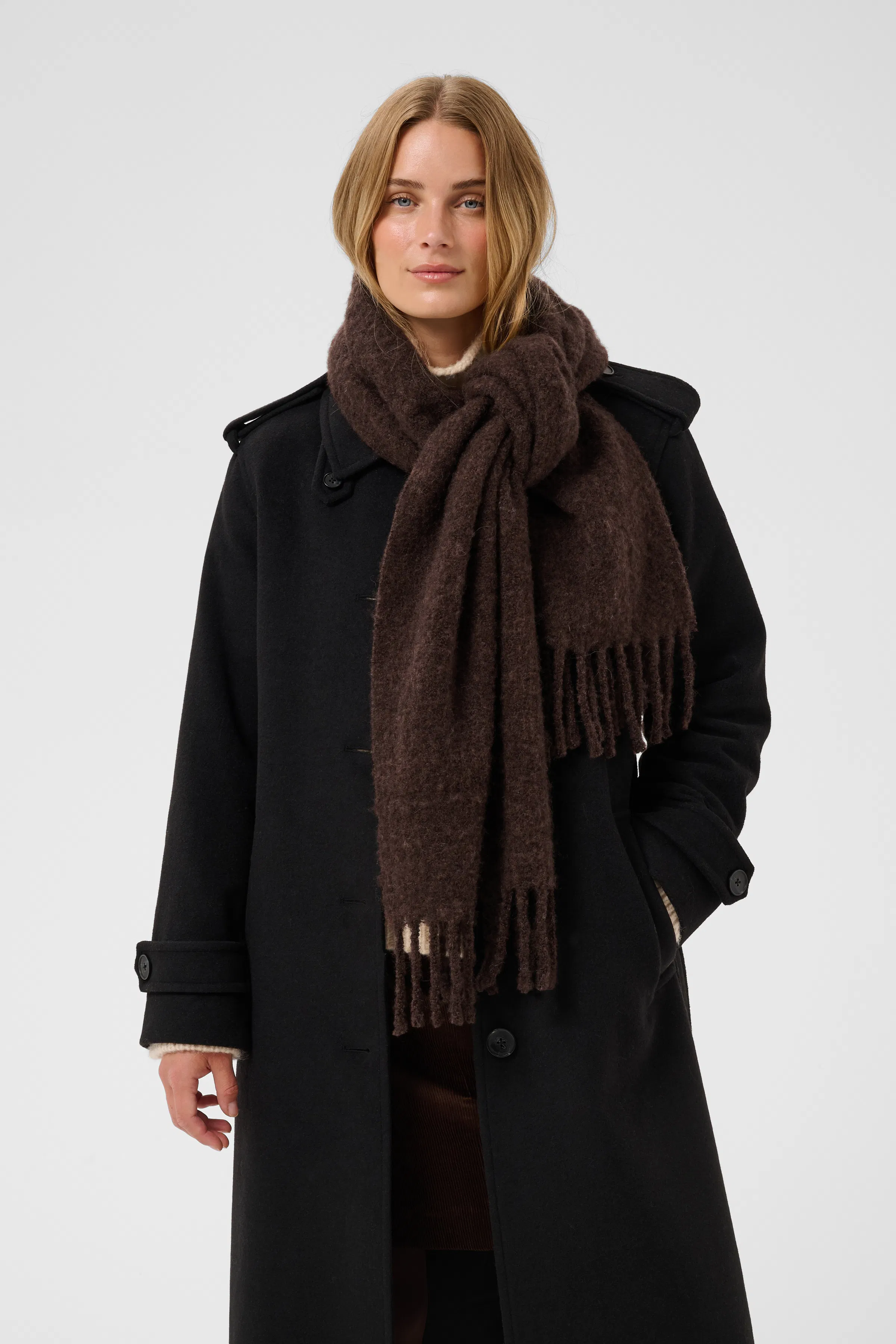 ChalenaPW Skjerf LOOKBOOK FRONT 30310721-191106