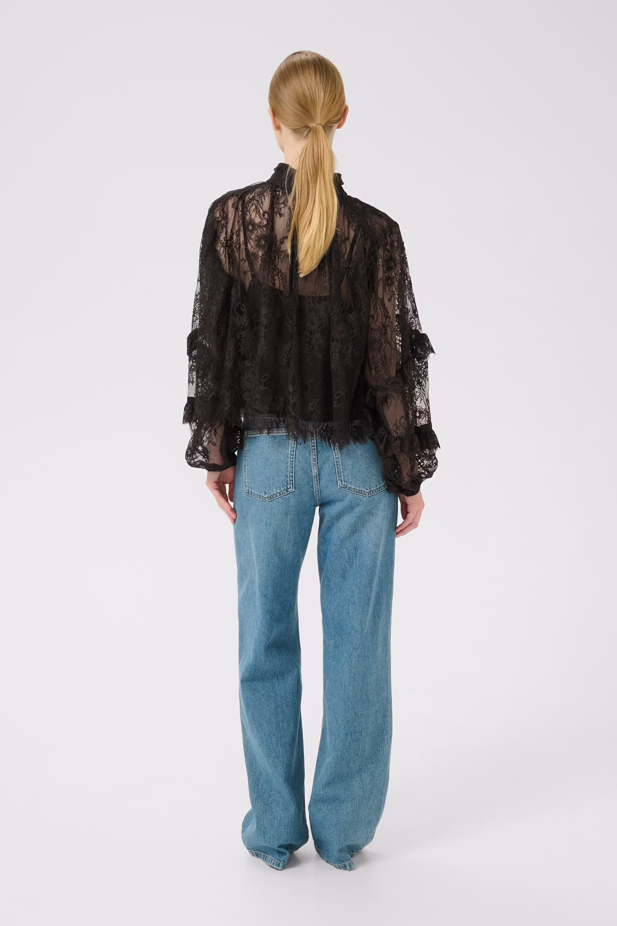 GZlami Blouse LOOKBOOK BACK 10910810-191018