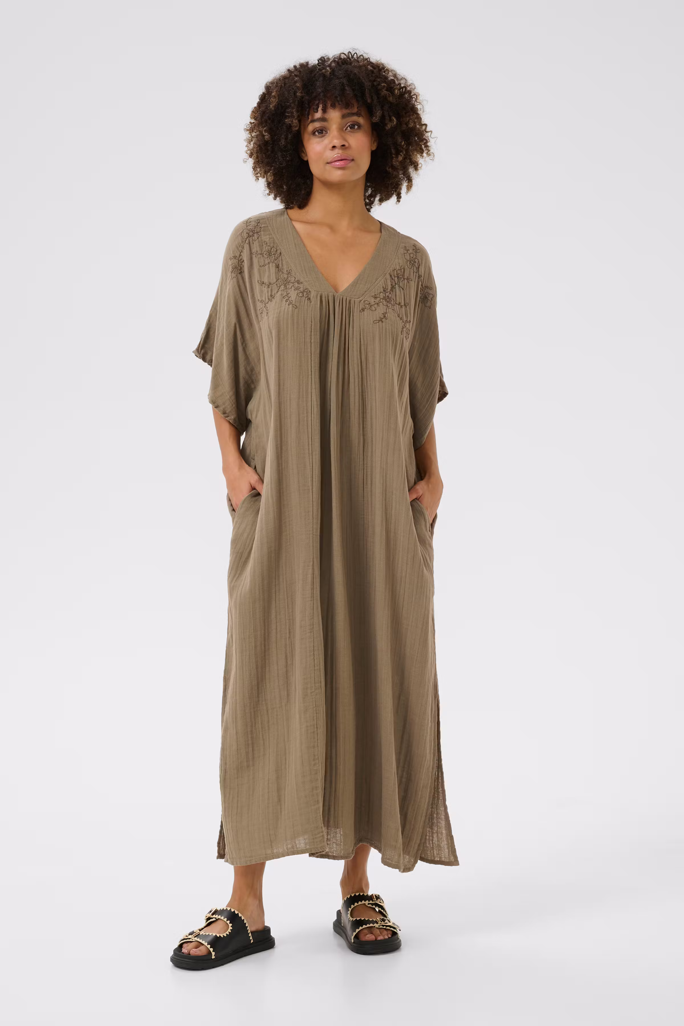 CUellis Kjole LOOKBOOK FRONT 50111715-170517