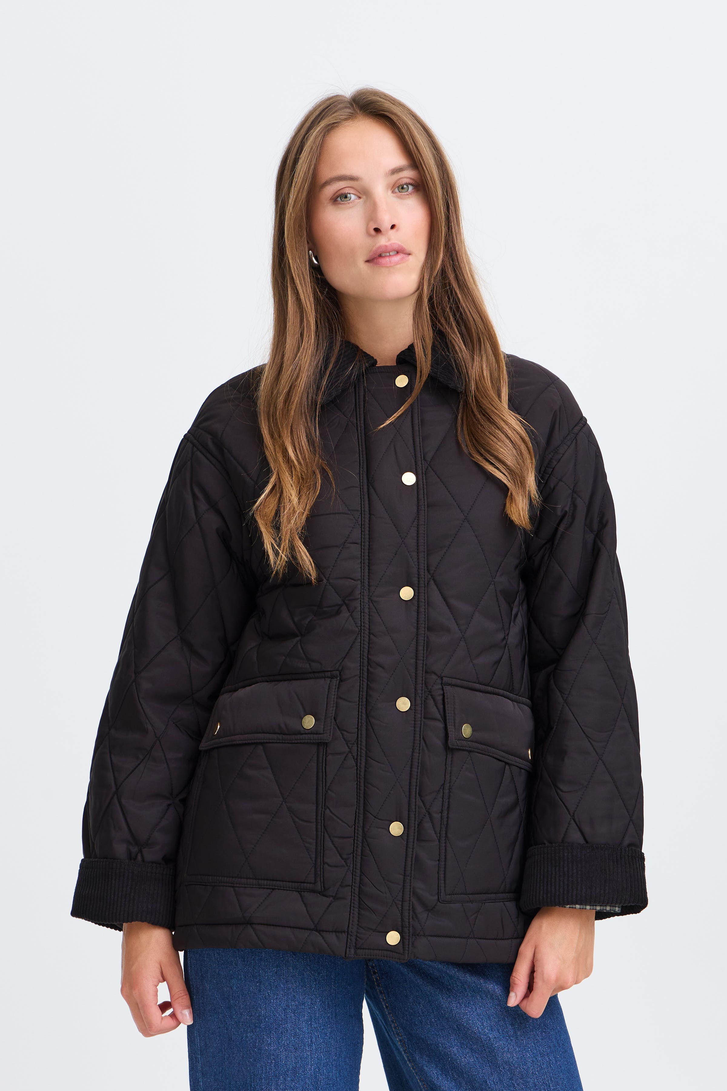 BYBELLINI Yttertøy LOOKBOOK FRONT 20819092-194008