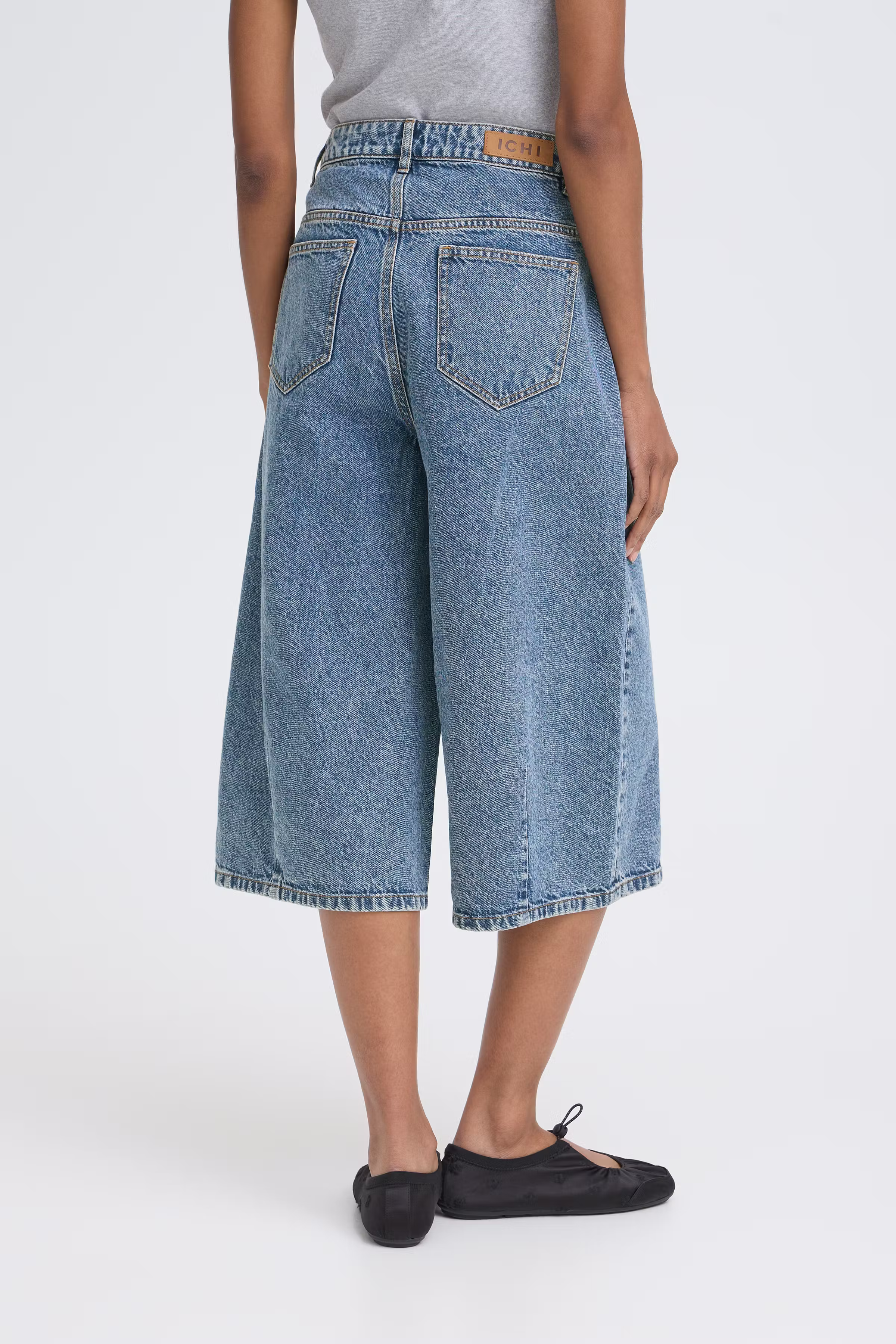 IHAVENY Bermuda shorts LOOKBOOK BACK 20125420-200928