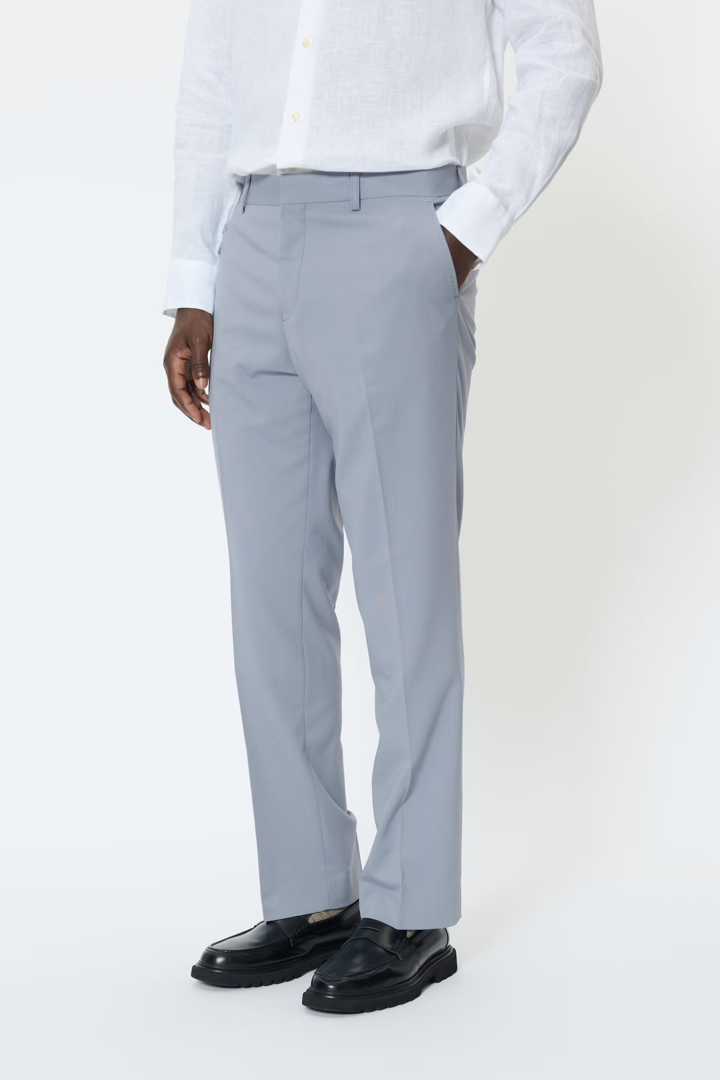 MAwesley Bukser LOOKBOOK FRONT 30208977-154307