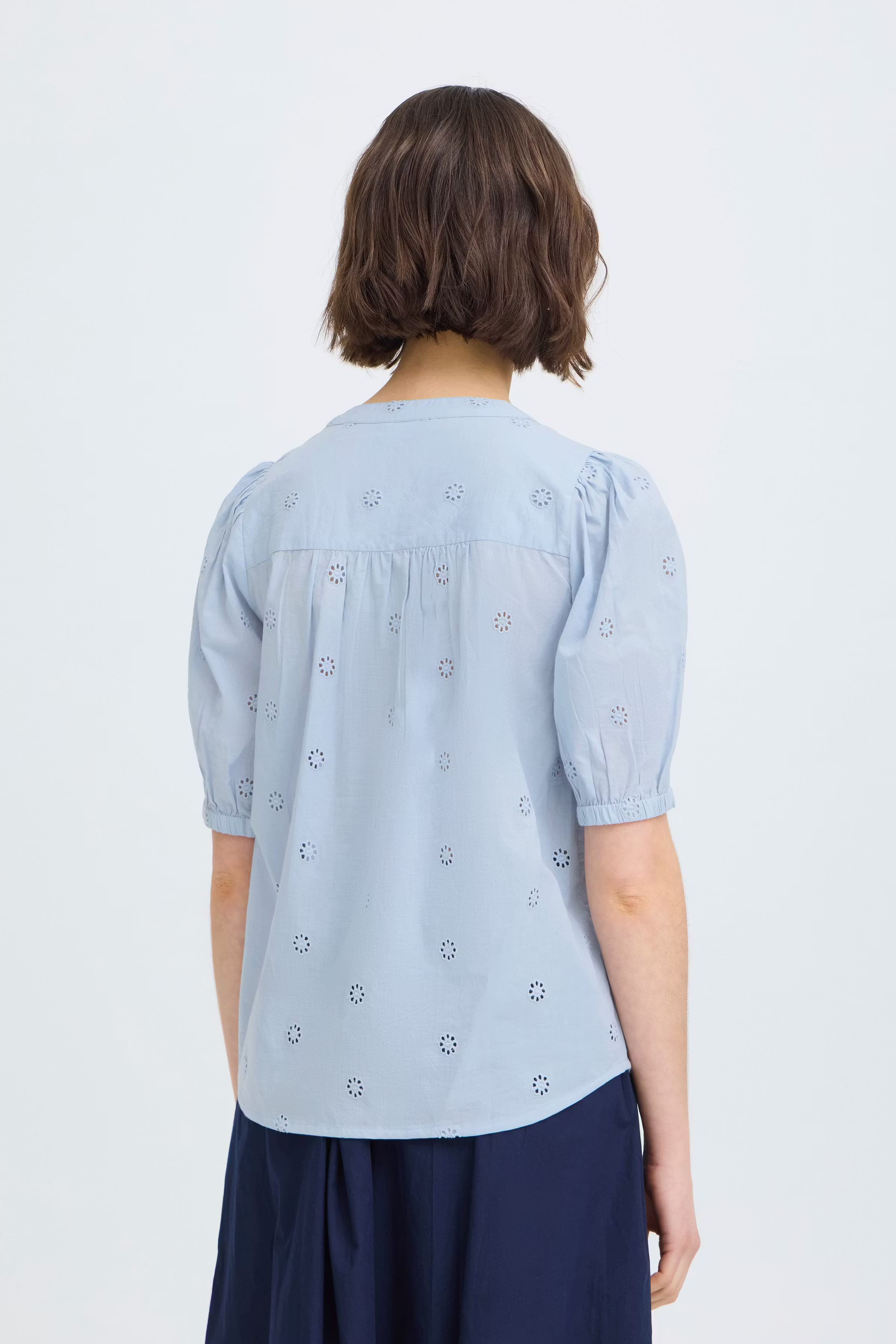 FREMBRIANA Blus LOOKBOOK BACK 20618623-144115