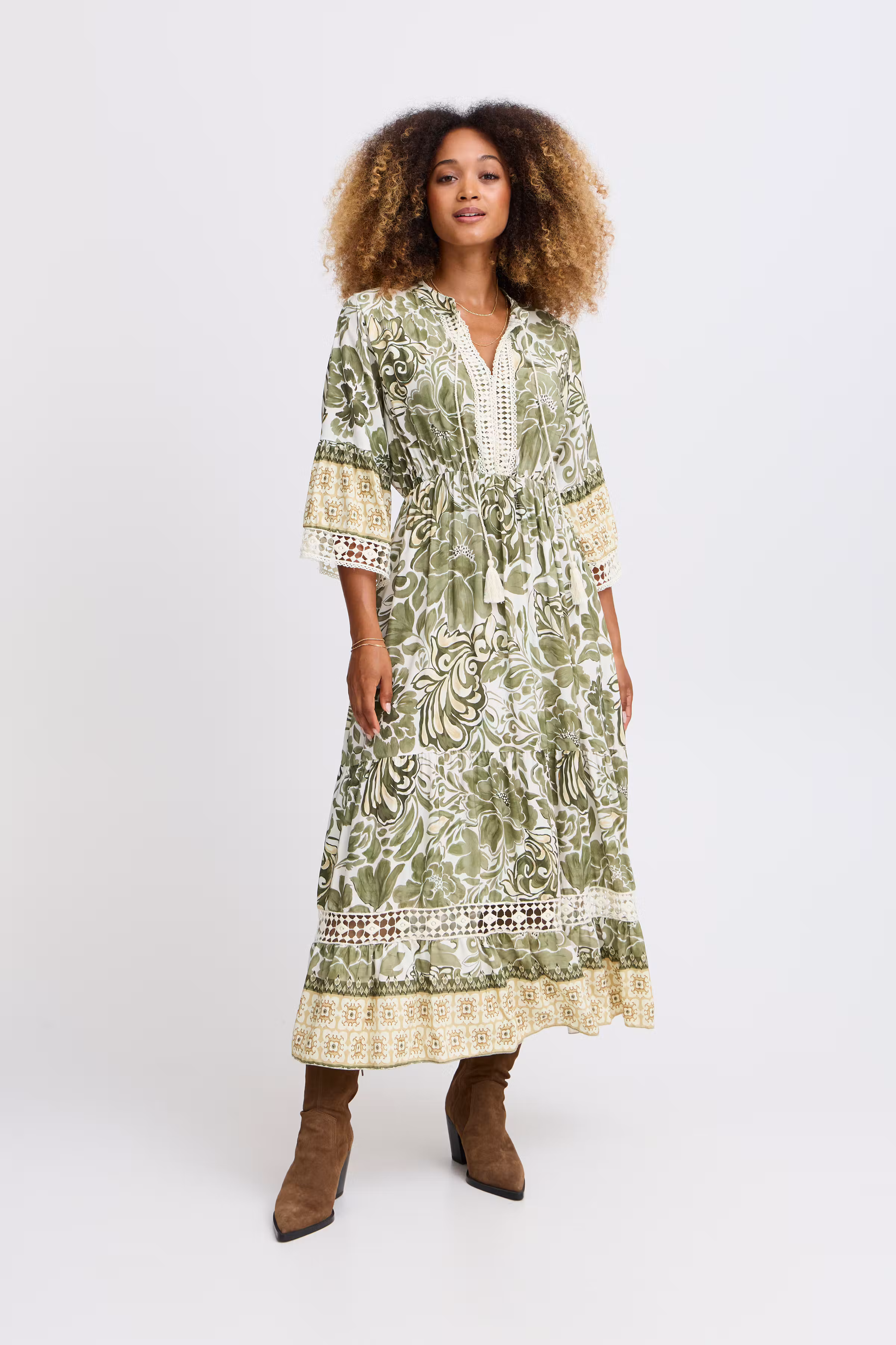 SBJACOBINA Kjole LOOKBOOK FRONT 22100698-180515