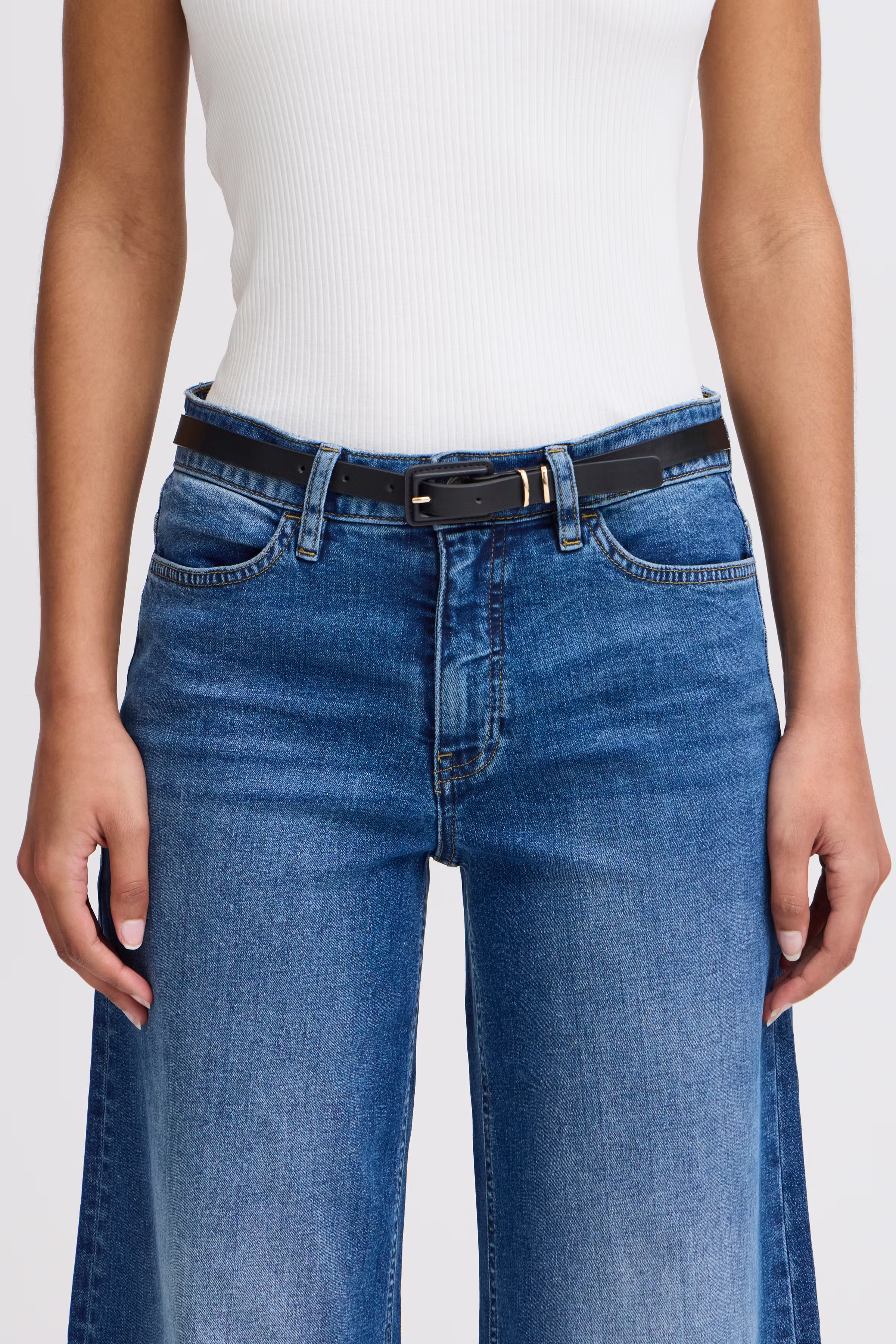 IAKAPIA Bælte LOOKBOOK DETAIL 20121725-194008