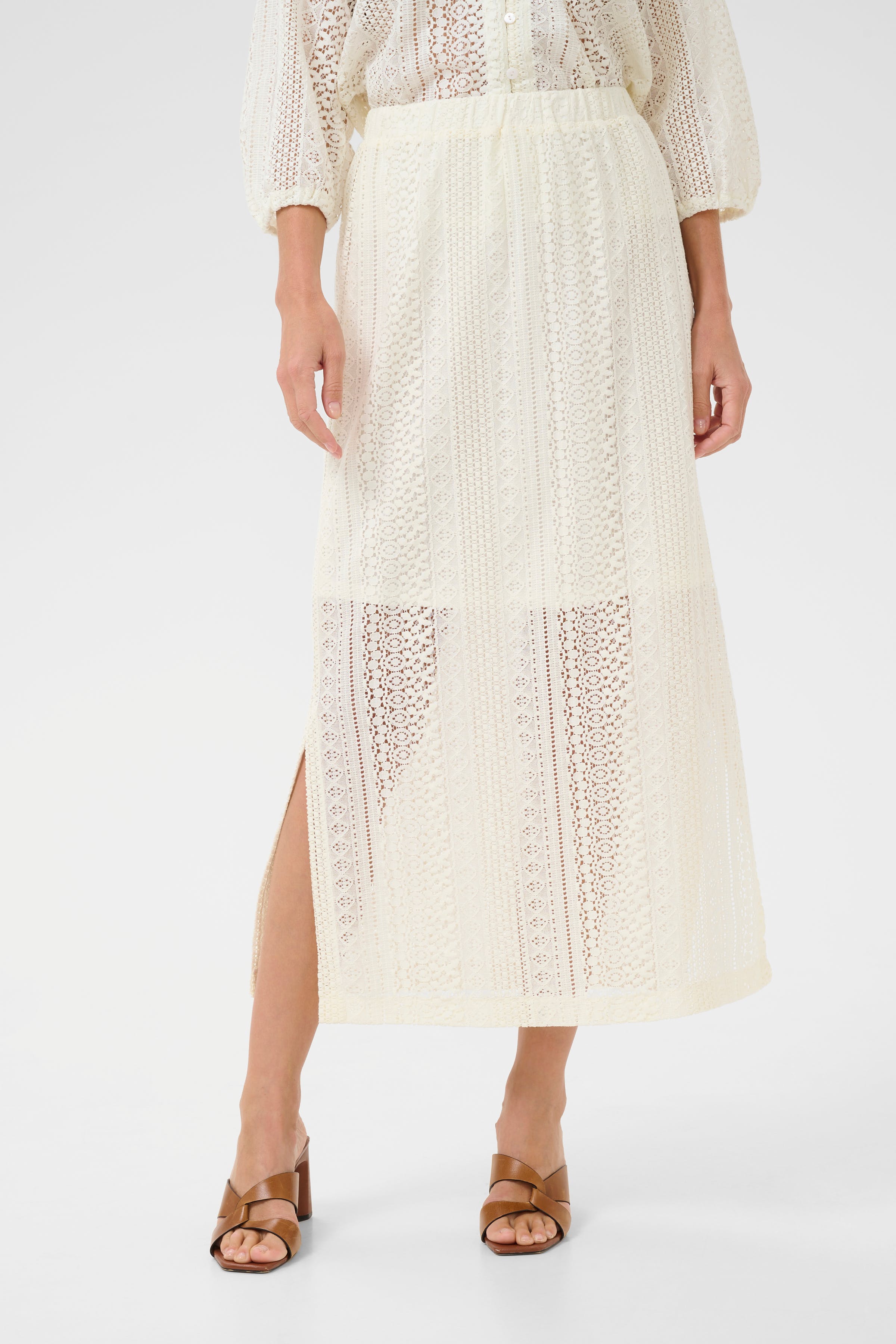 CRRubby Skirt LOOKBOOK FRONT 10614053-114300