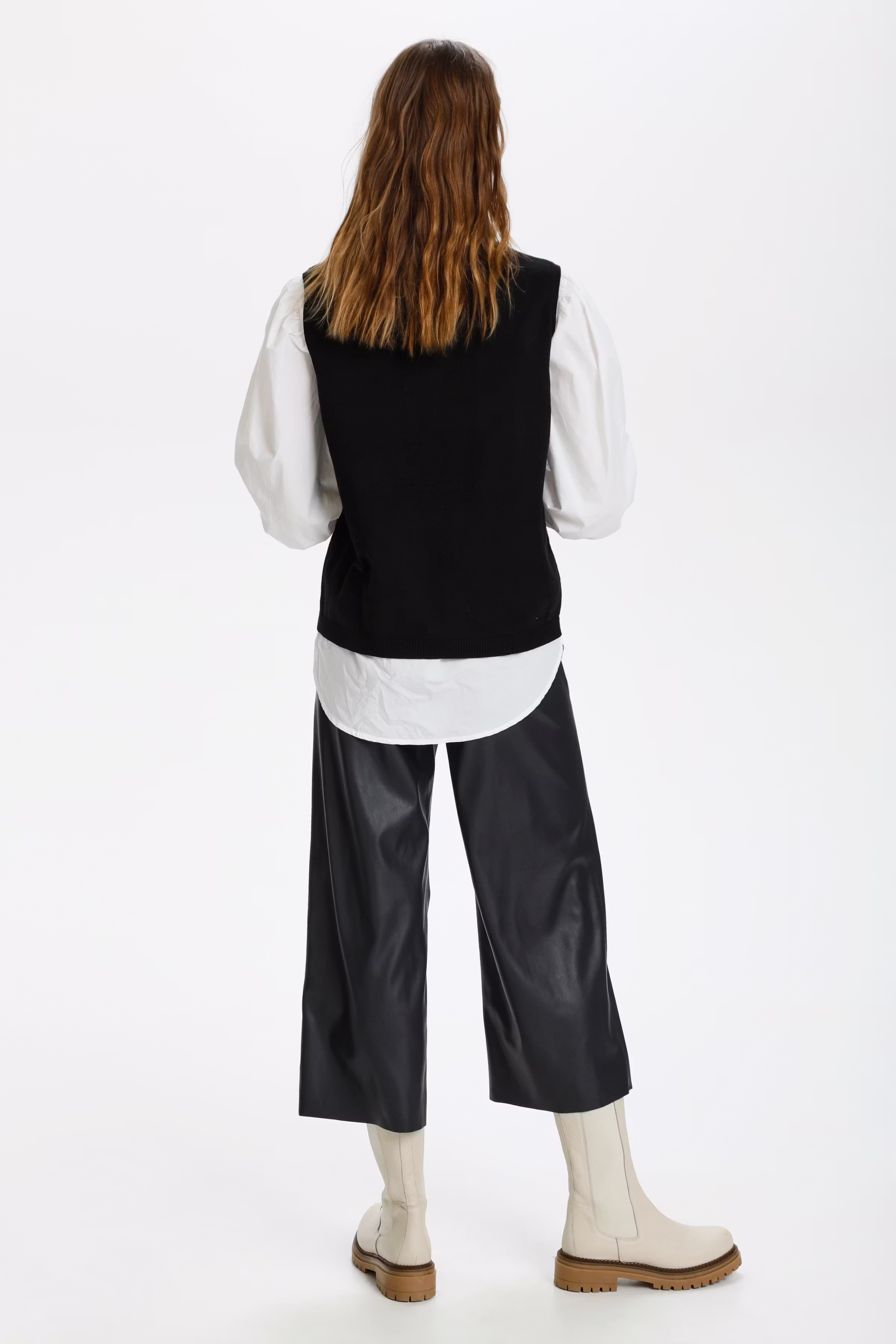 MilaSZ Vest LOOKBOOK BACK 30511506-193911