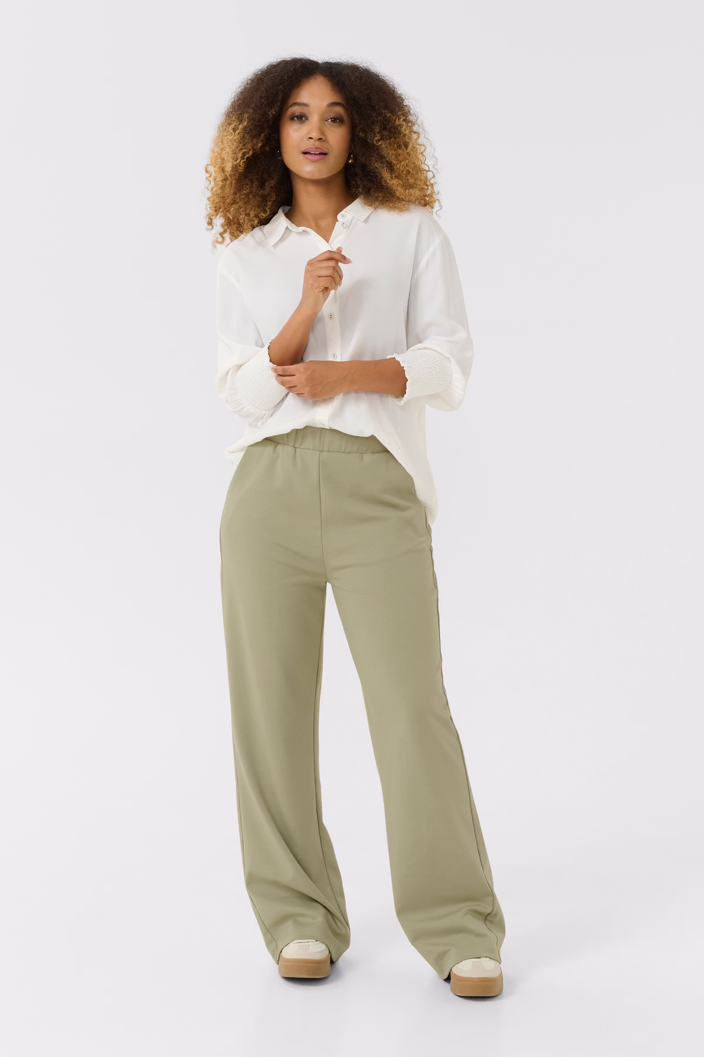 CRAnett Hose LOOKBOOK FRONT 10612047-160213