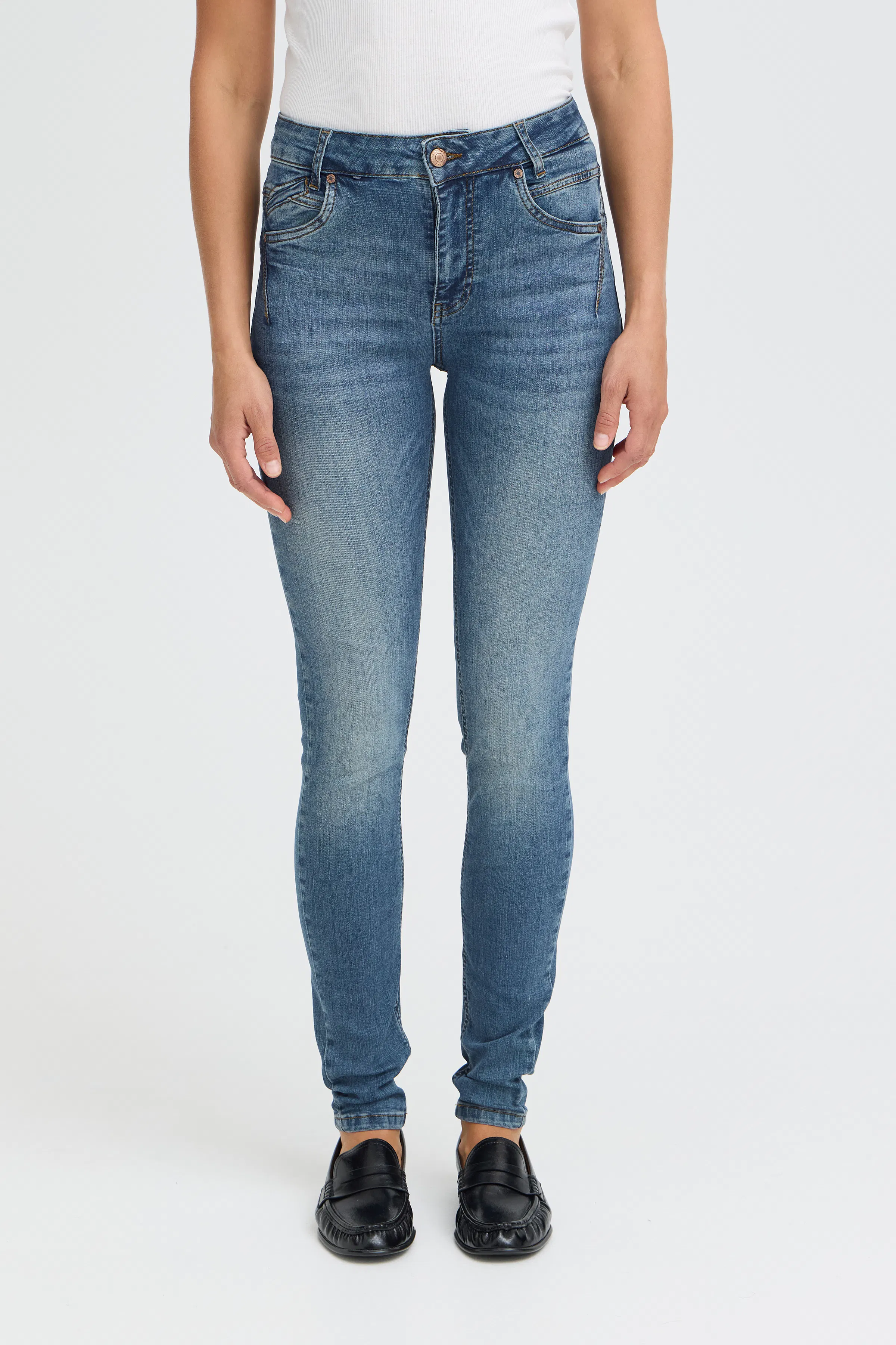 PZCARMEN Hw Jeans Skinny Leg LOOKBOOK FRONT 50204829-5001901