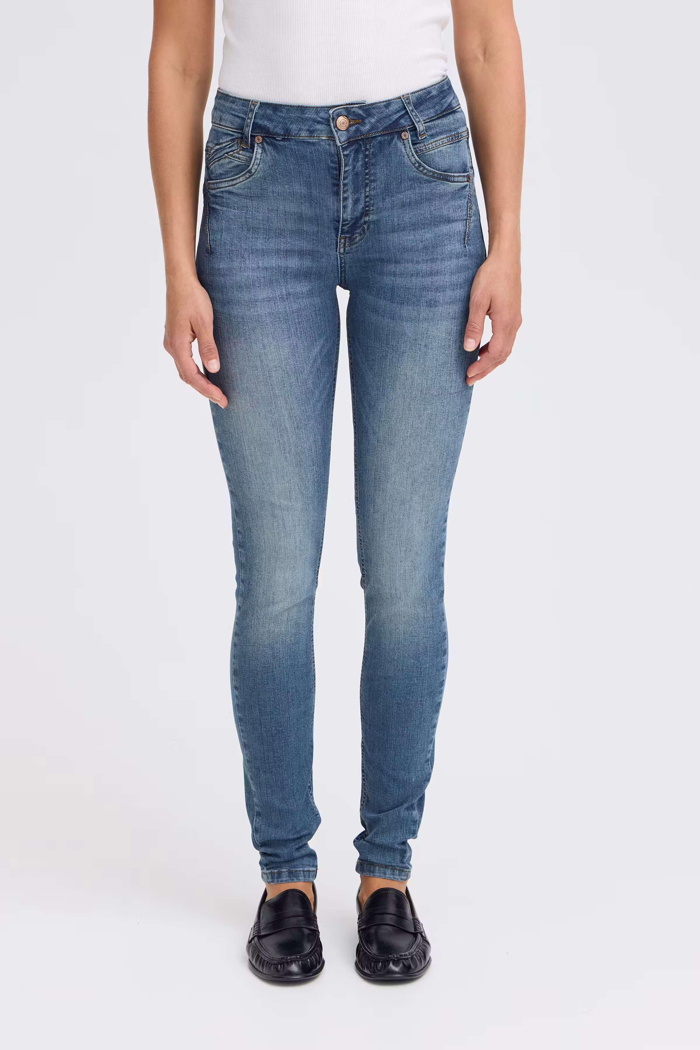 PZCARMEN Hw Jeans Skinny Leg LOOKBOOK FRONT 50204829-5001901
