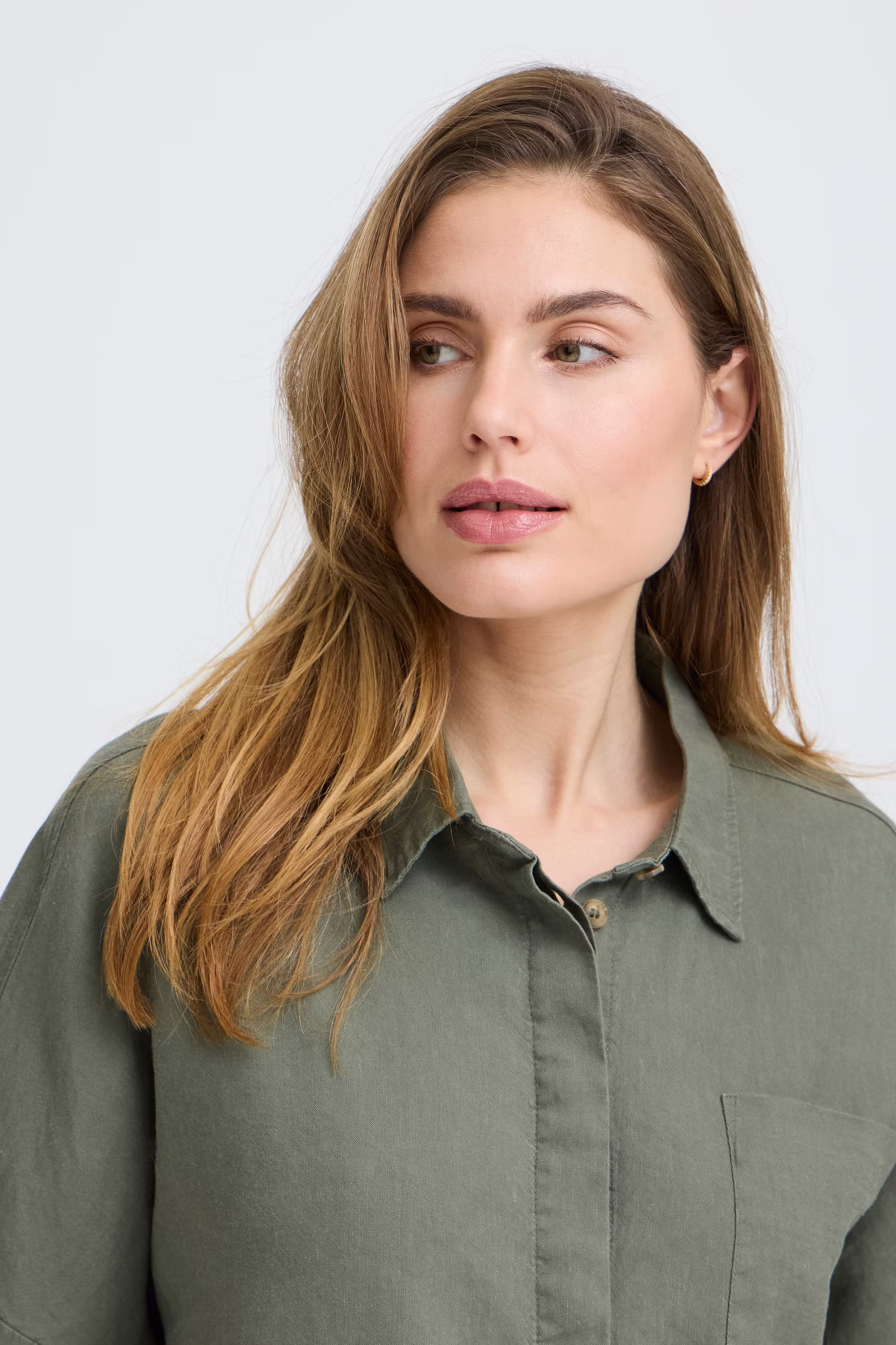 PZLUCA Skjorte LOOKBOOK DETAIL 50210426-180312