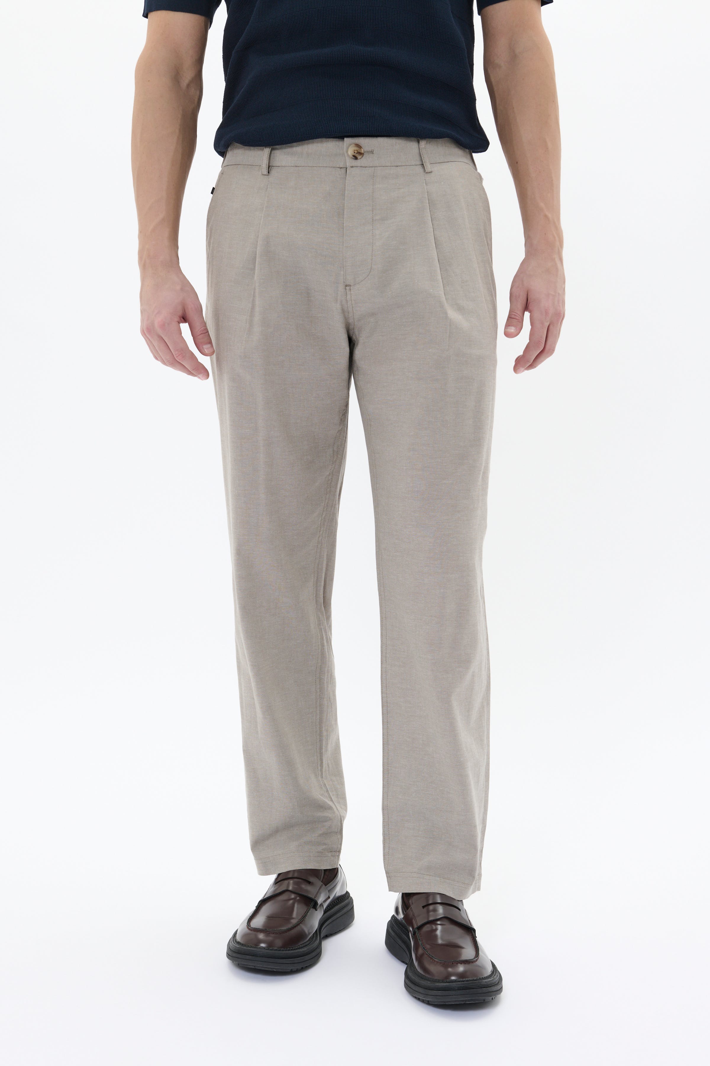 MAHart Bukser LOOKBOOK FRONT 30208496-181110