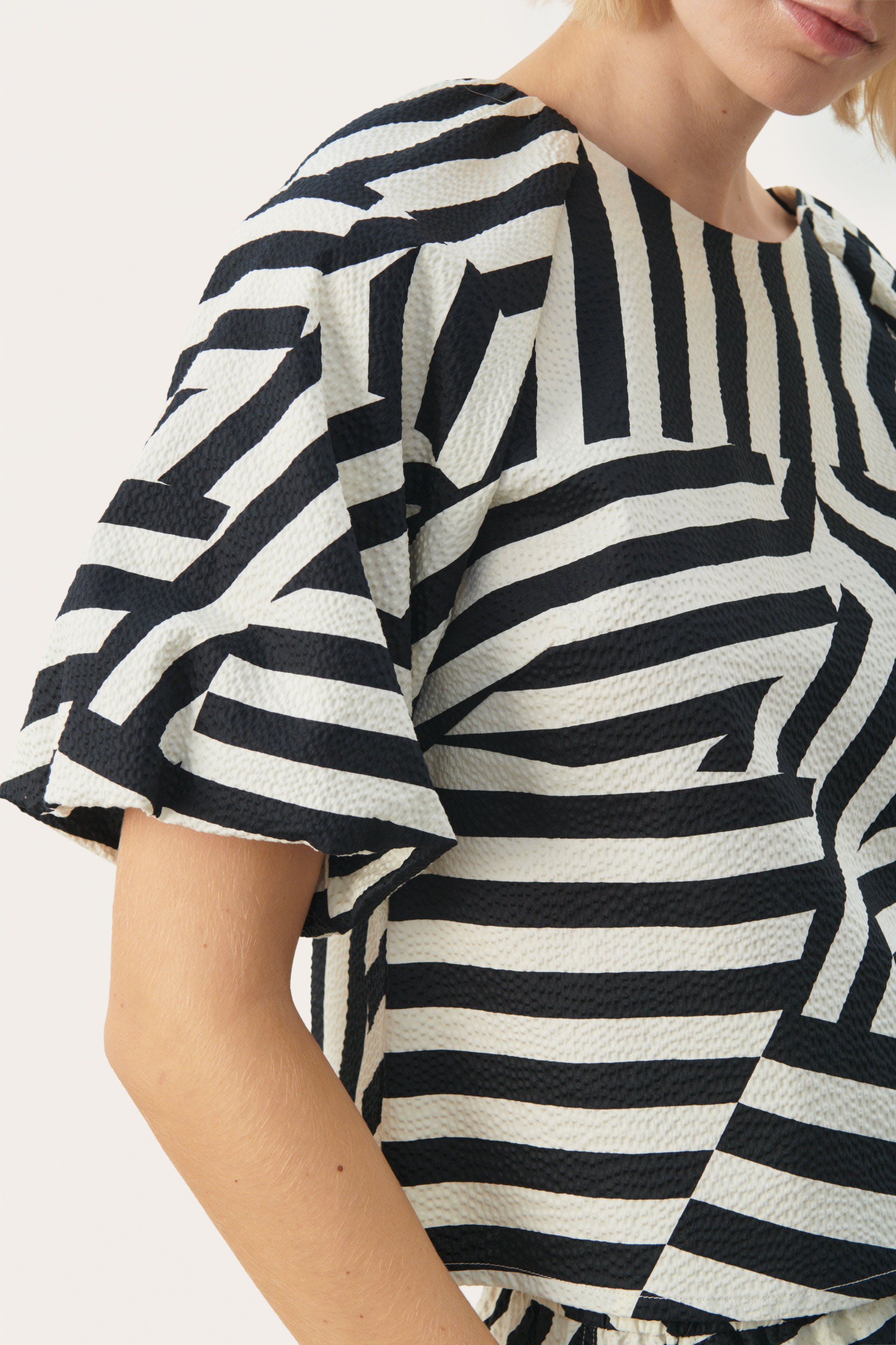 EstermarinePW Blus LOOKBOOK DETAIL 30308467-302748