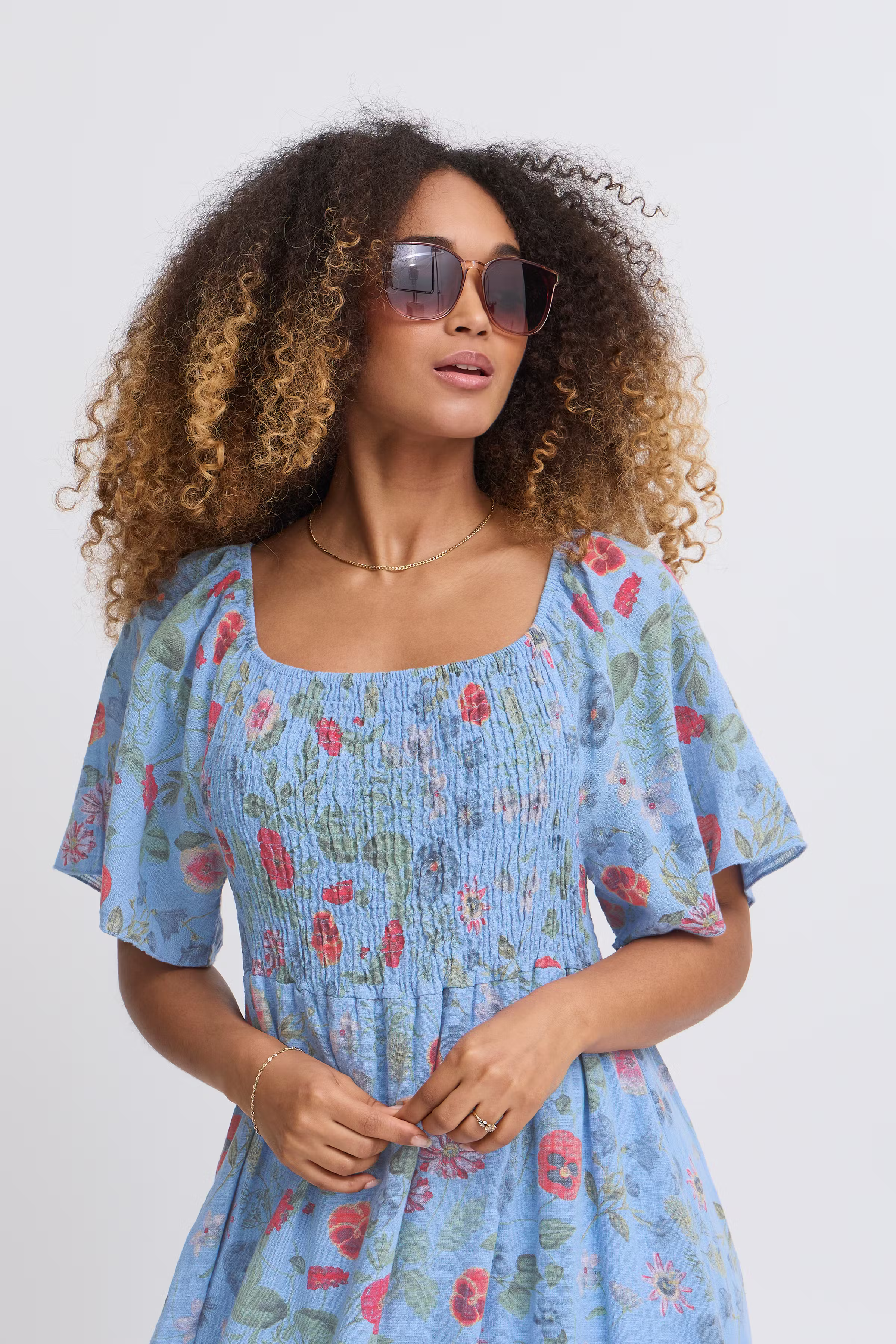 SBALEXA Kjole LOOKBOOK DETAIL 22100924-174041