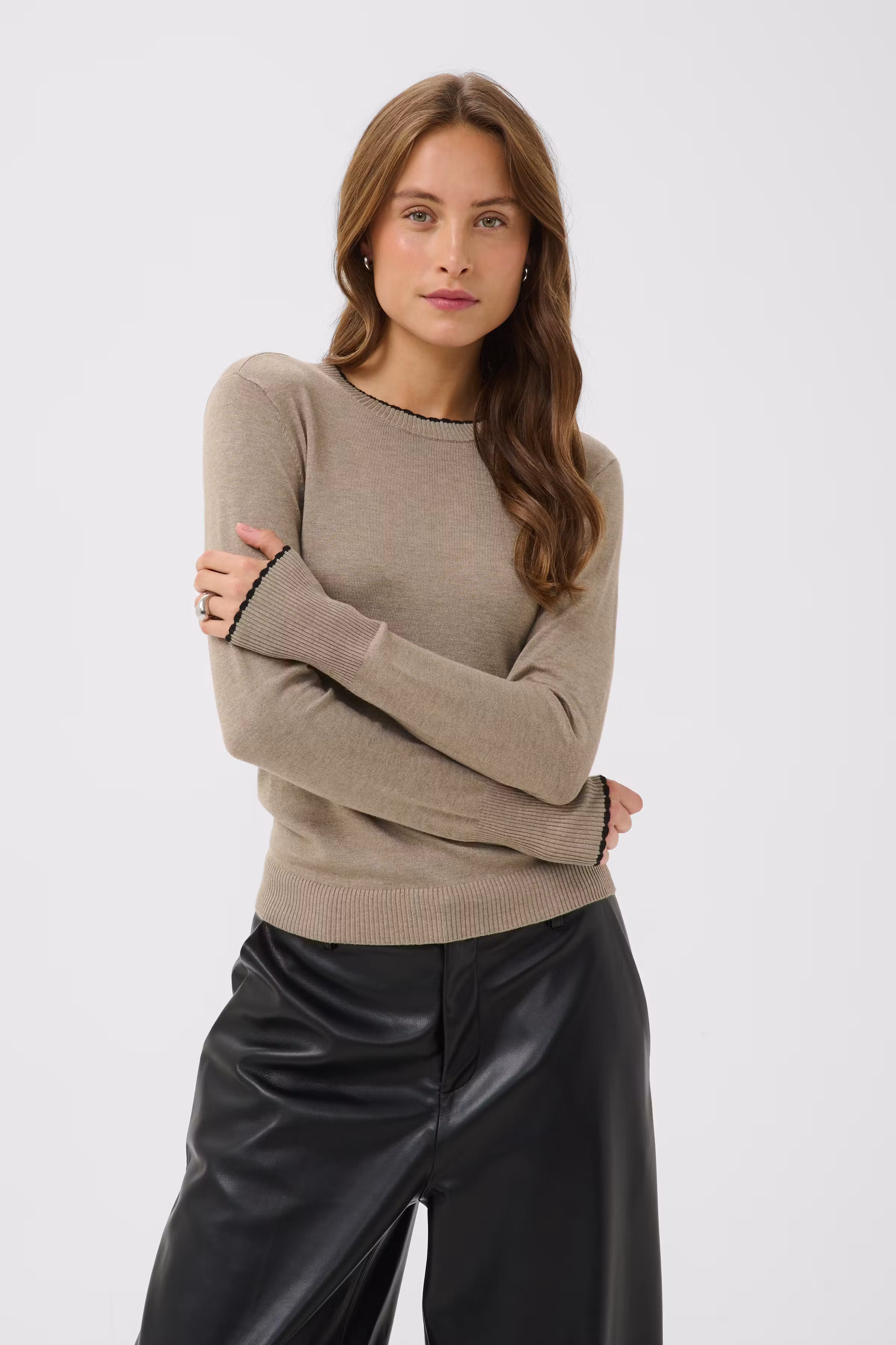 KAlizza Pullover LOOKBOOK FRONT 10512581-1713111