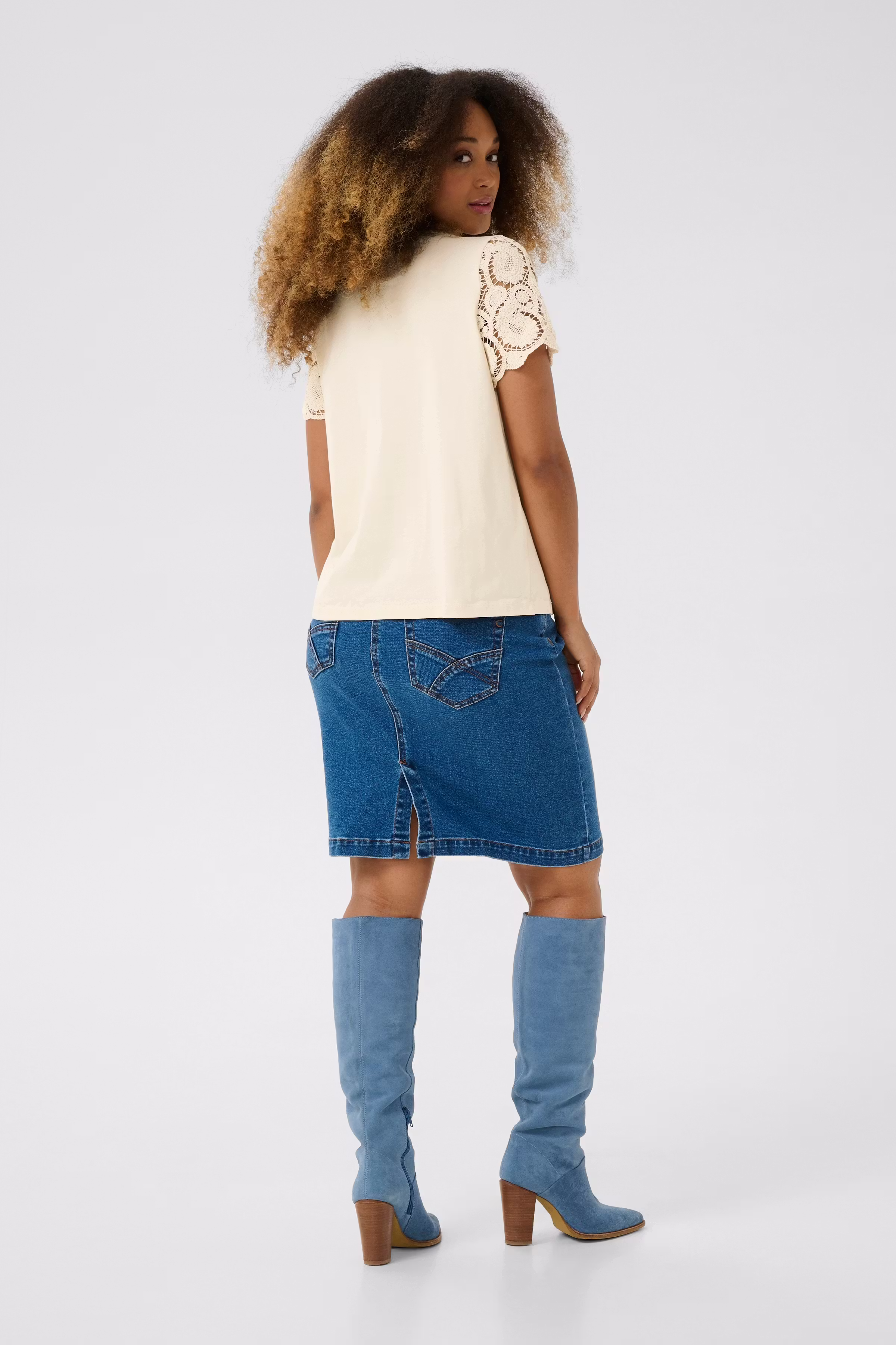 CRKali T-shirt LOOKBOOK BACK 10613983-130905