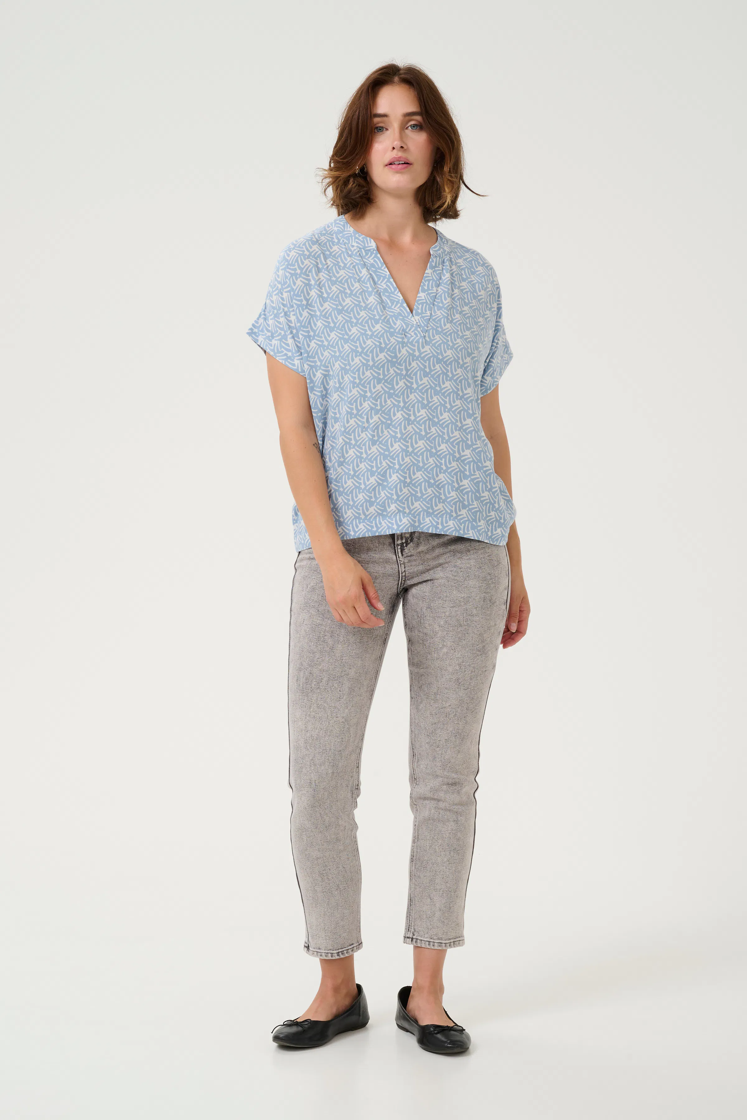 KAano Bluse LOOKBOOK FRONT 10506568-107288