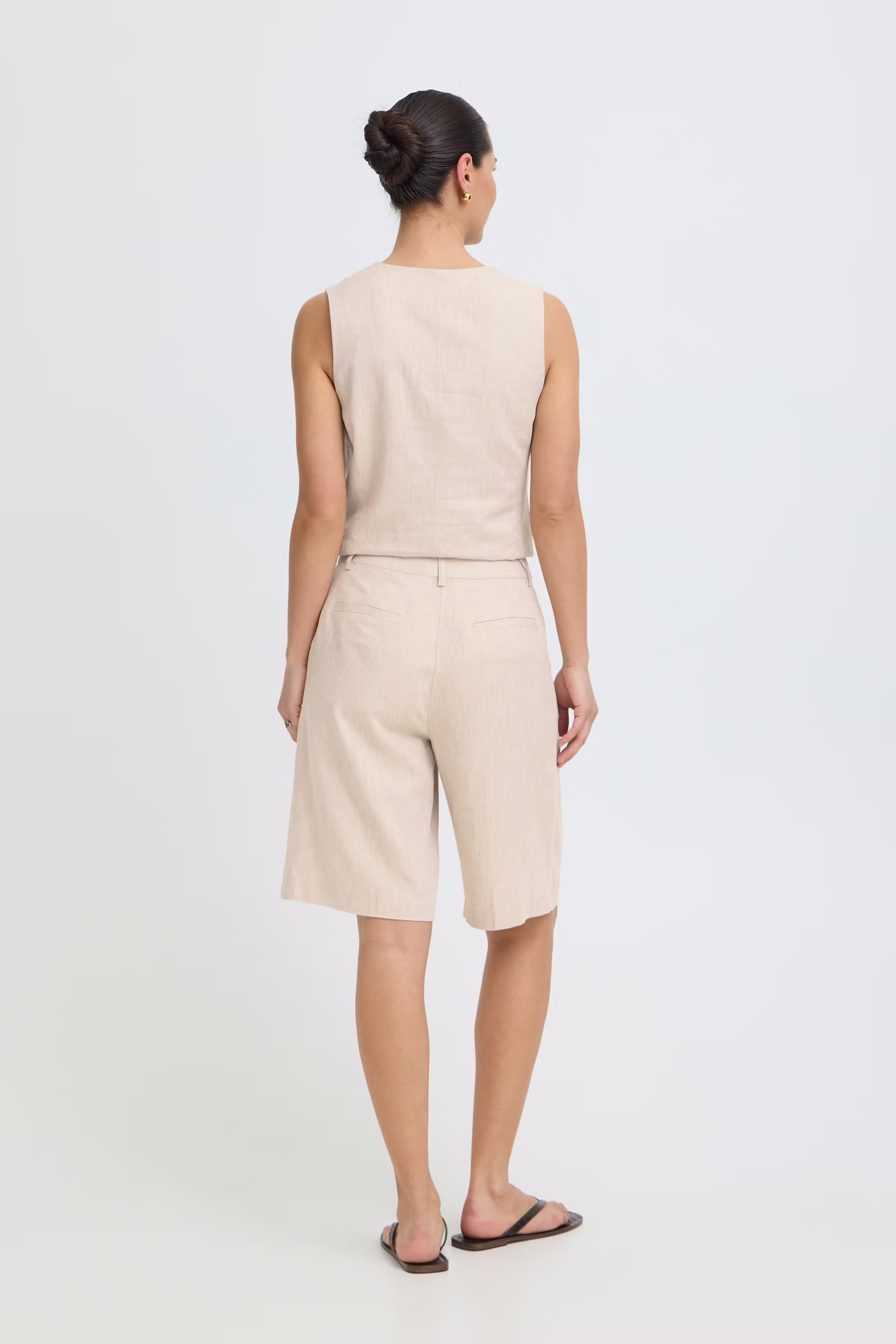 BYDAZIA Bermuda LOOKBOOK BACK 20818789-135304