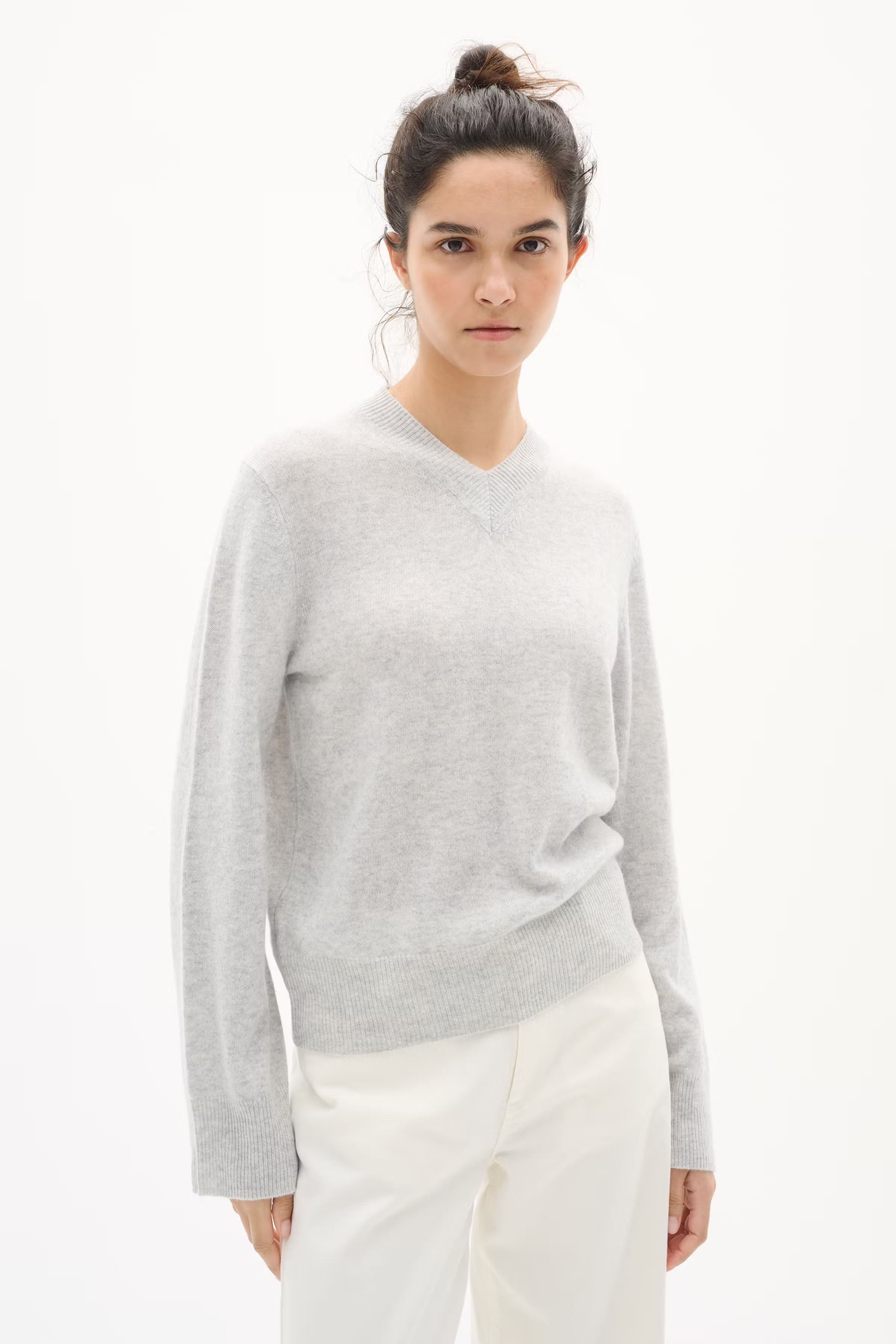 SiljeIW Pullover LOOKBOOK FRONT 30110821-300584