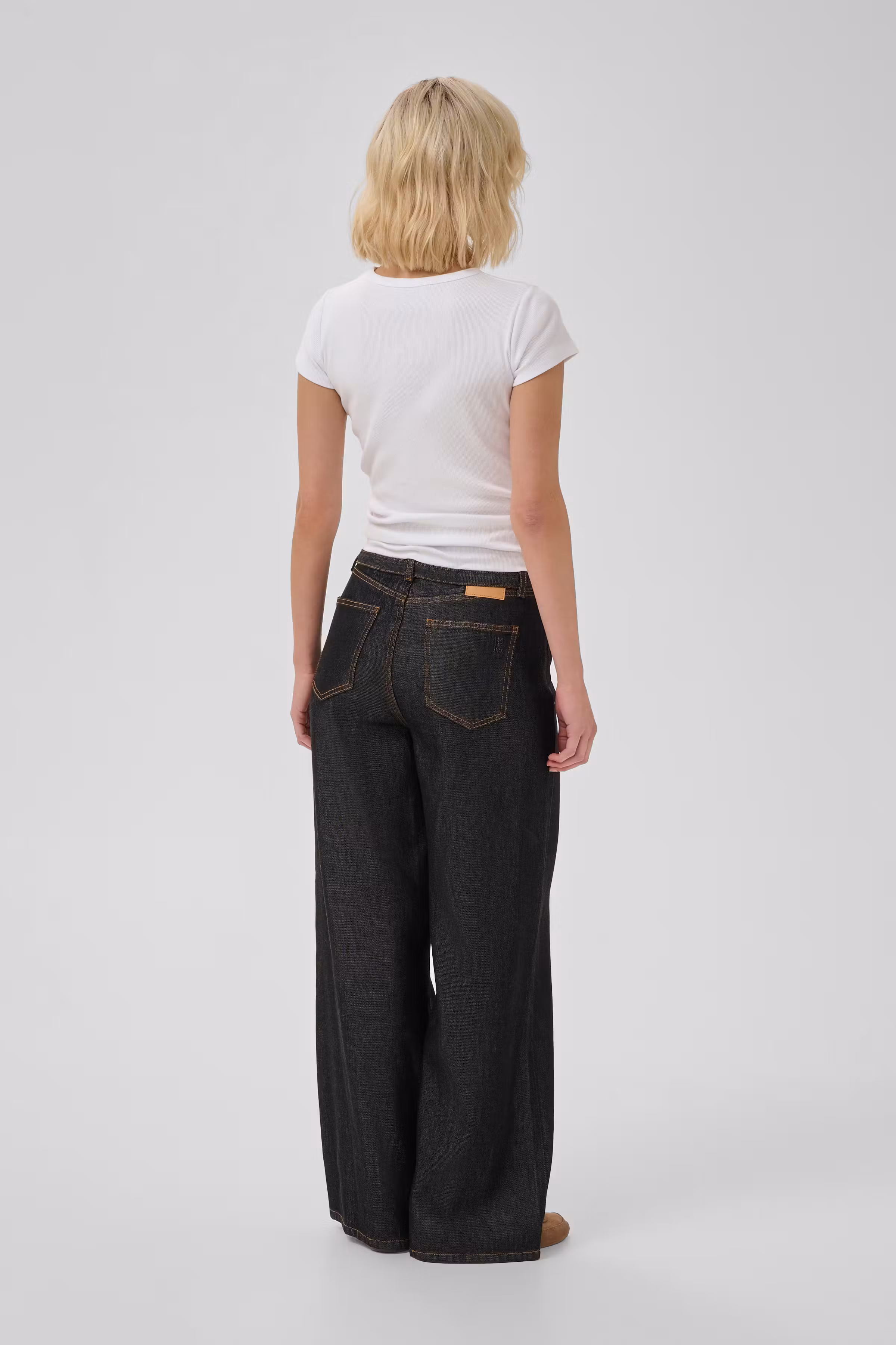 MWTasma Wide jeans LOOKBOOK BACK 10705476-100073