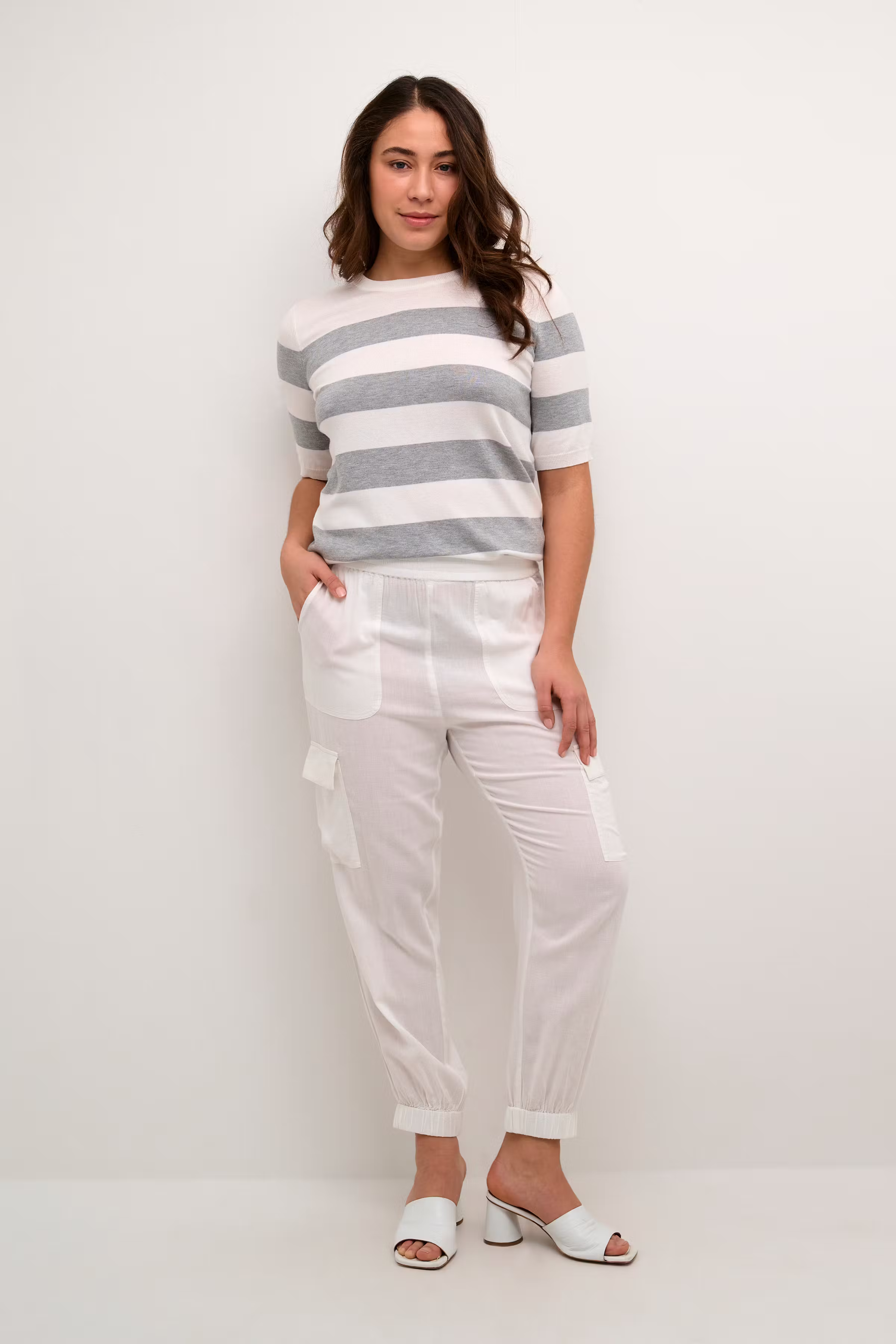 KAmilia Leinen Hose LOOKBOOK FRONT 10508429-110602