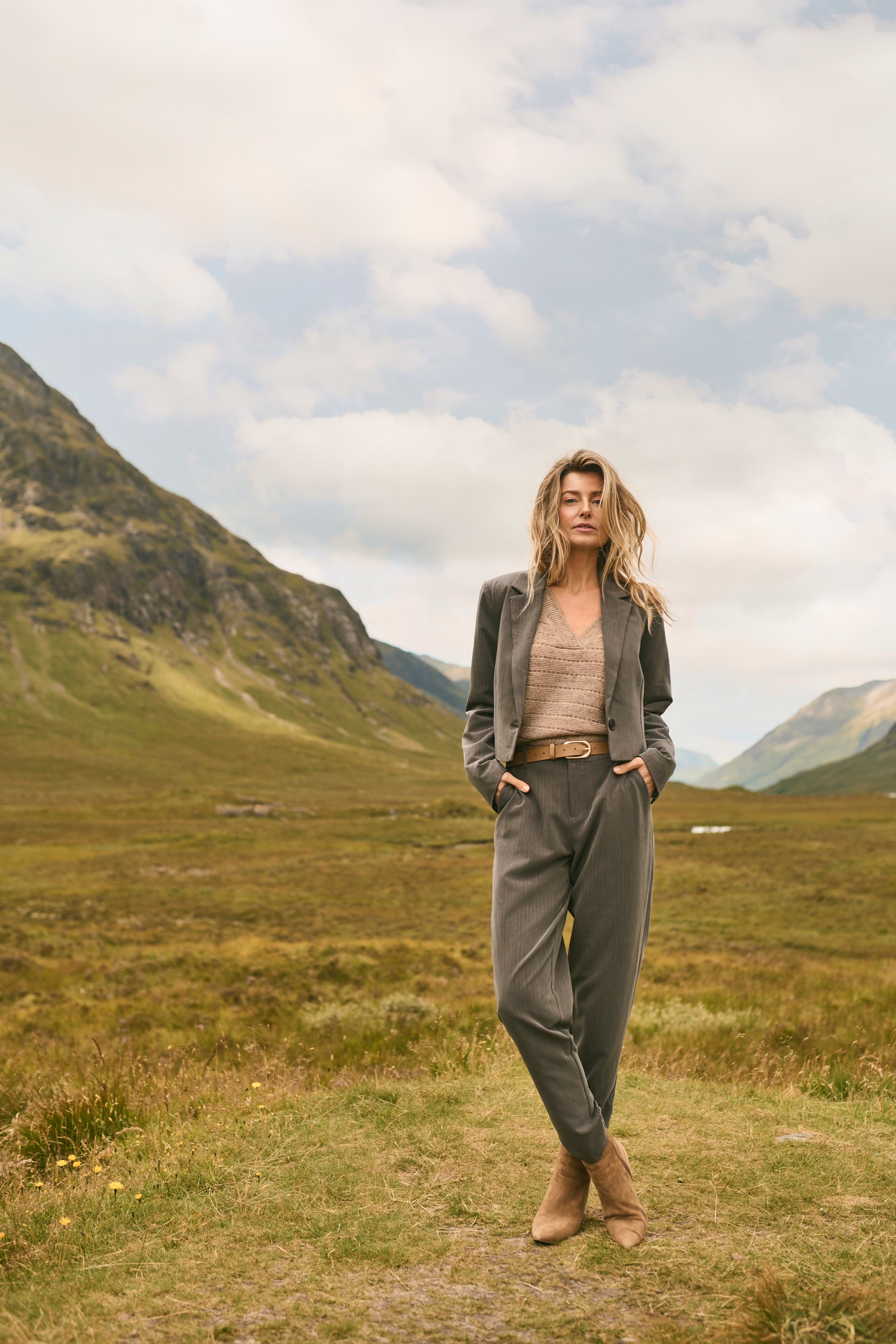 CRBit Trousers LOCATION NONE 10612883-106377