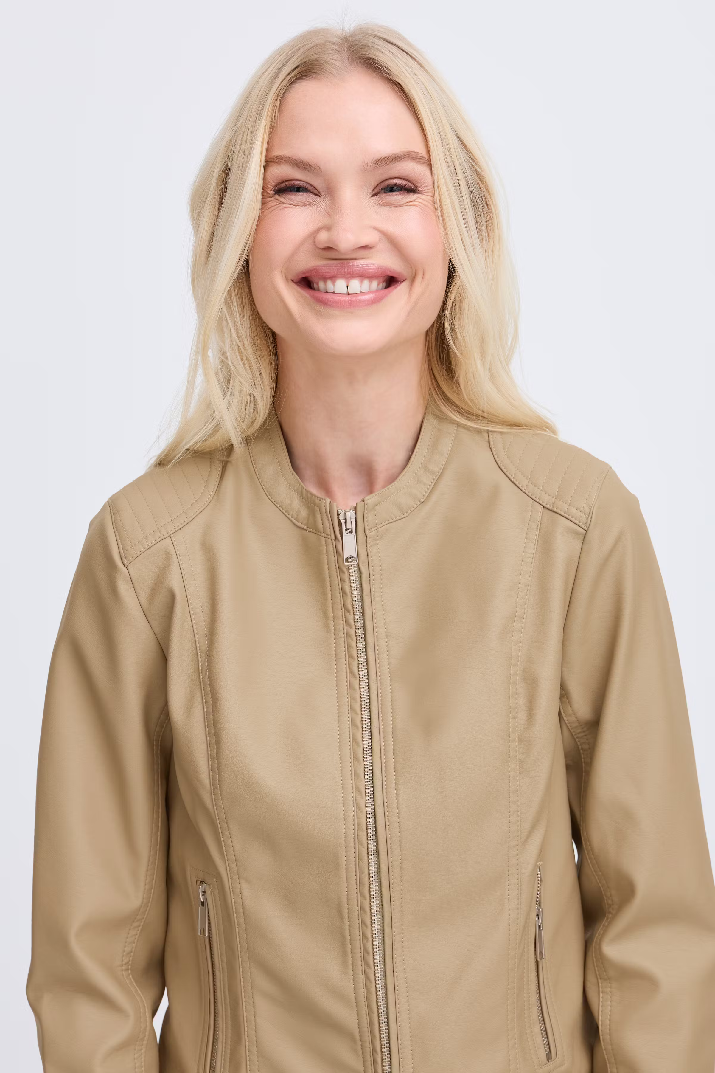 BYACOM Yttertøy LOOKBOOK DETAIL 20809396-171109