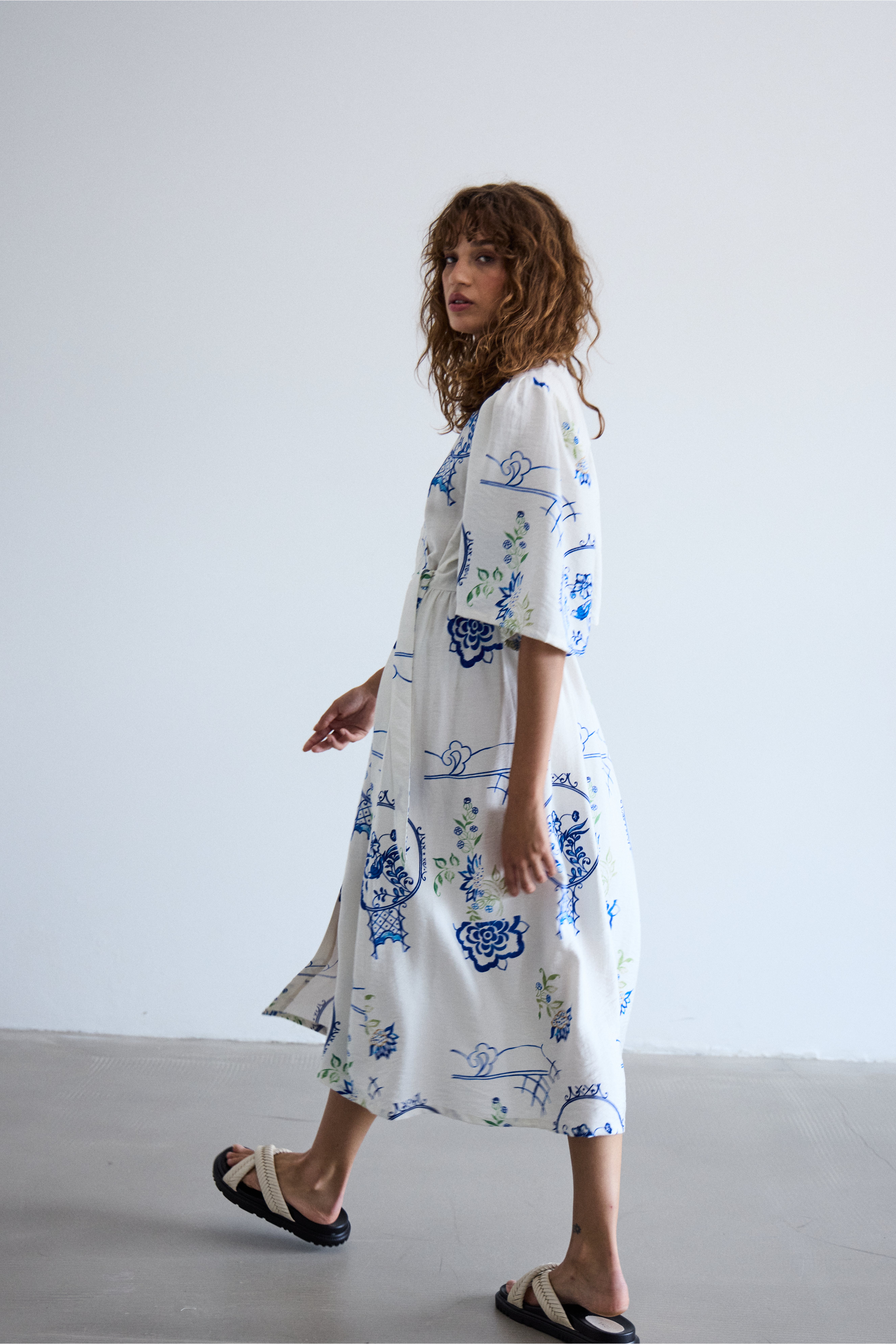 IHLUCIE Kjole LOCATION NONE 20122796-204369