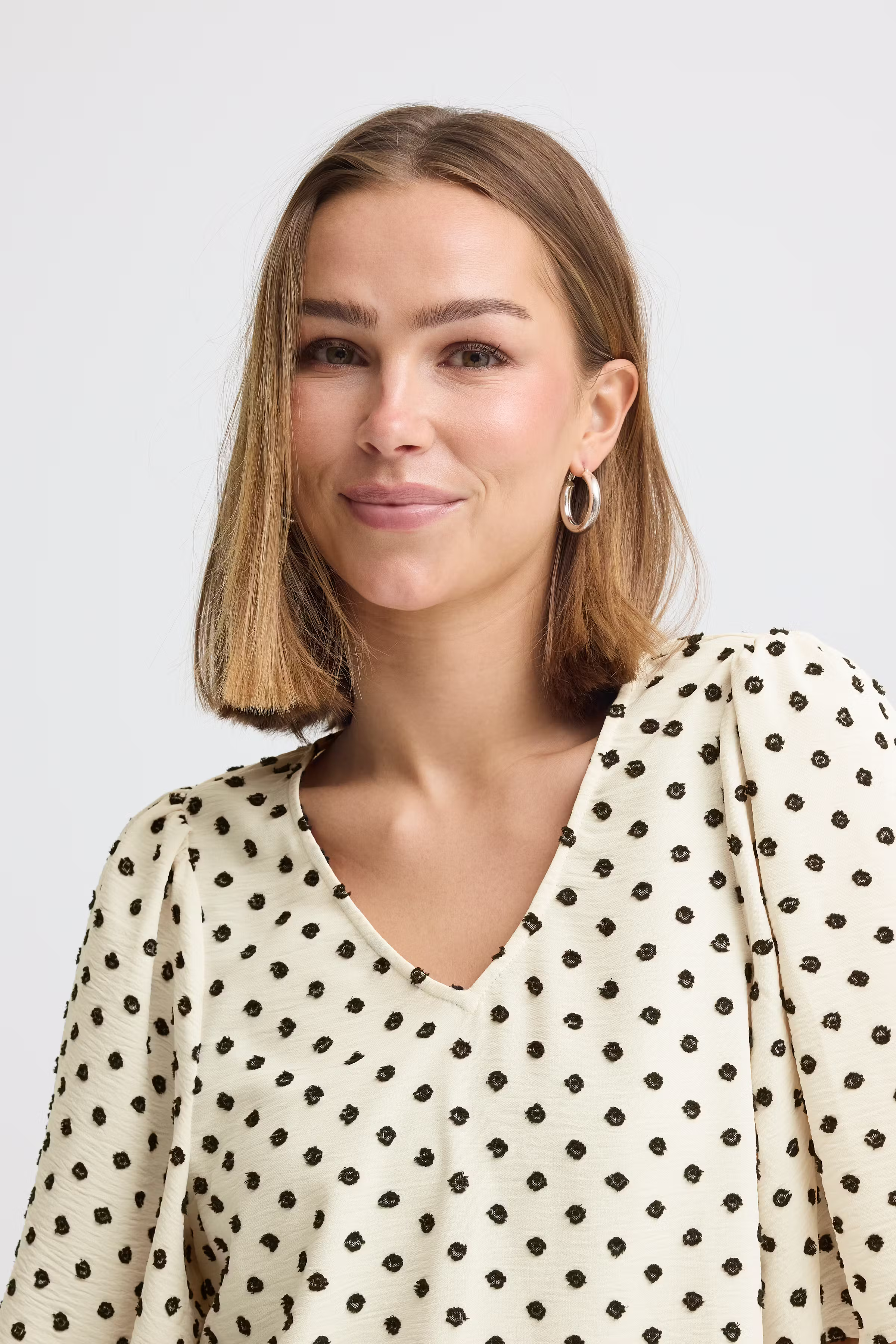 IHZABBY Bluse LOOKBOOK DETAIL 20125566-900005886