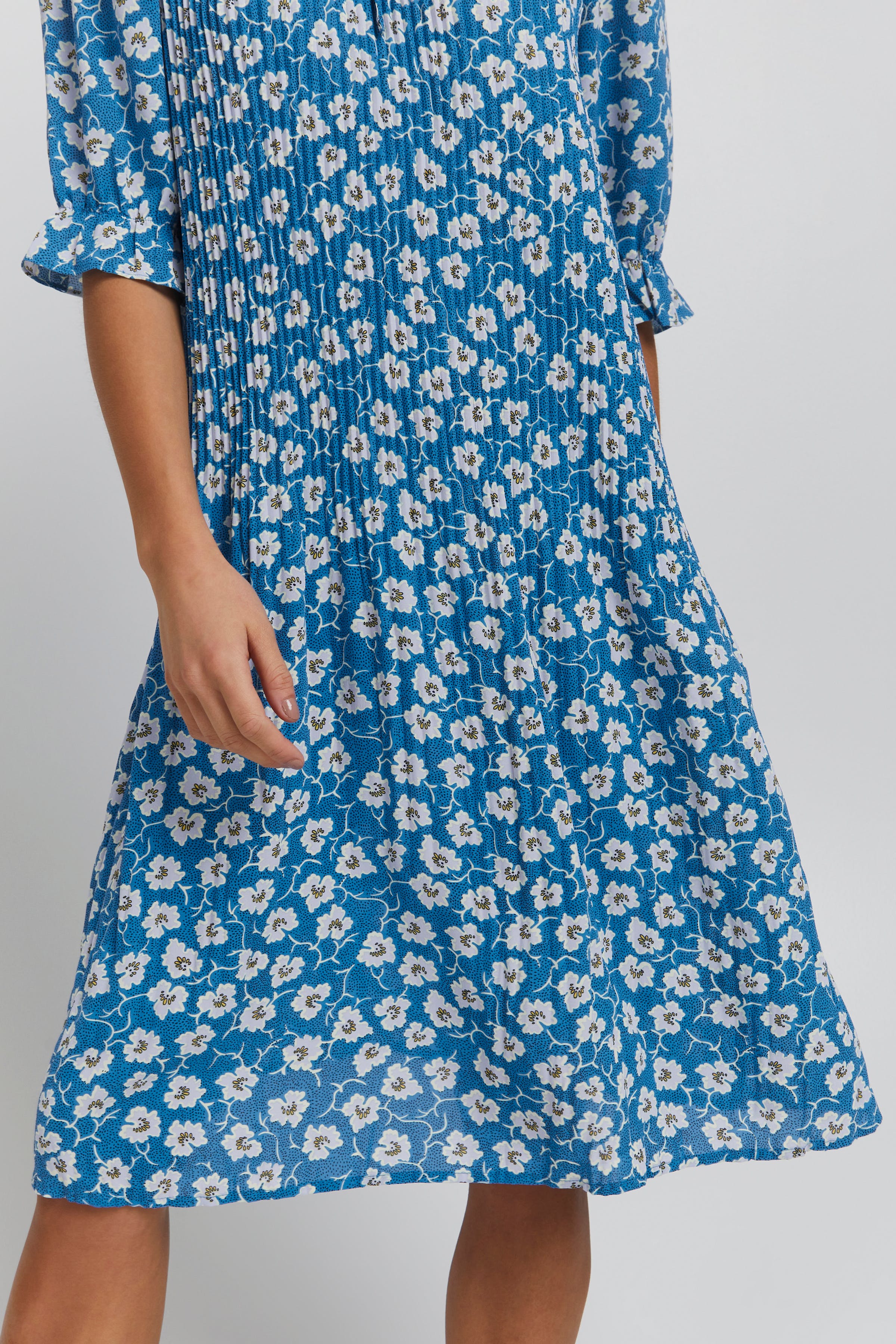 Kleid LOOKBOOK DETAIL 20117781-184140