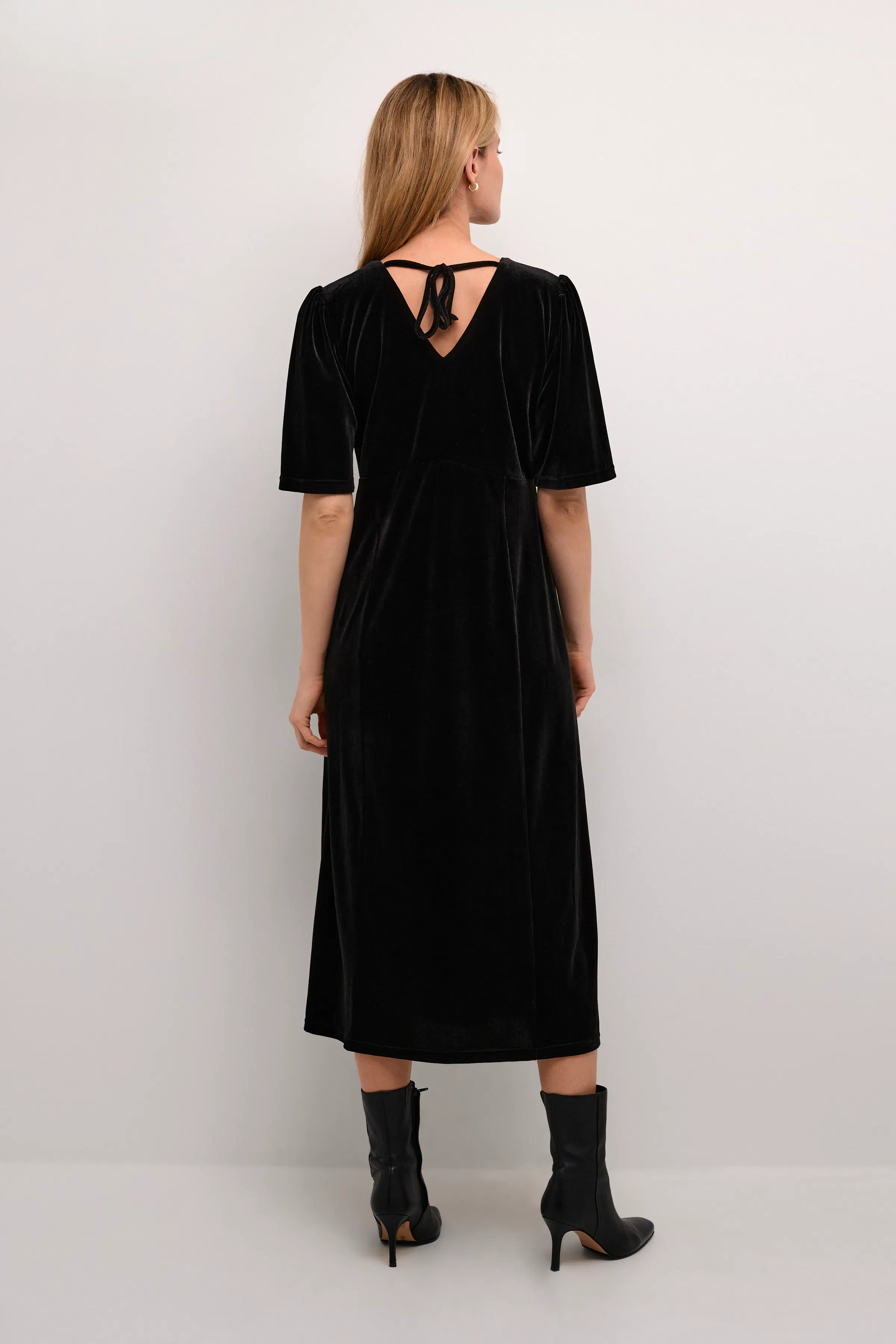 CRPativa Velour Kjole LOOKBOOK BACK 10611979-100120