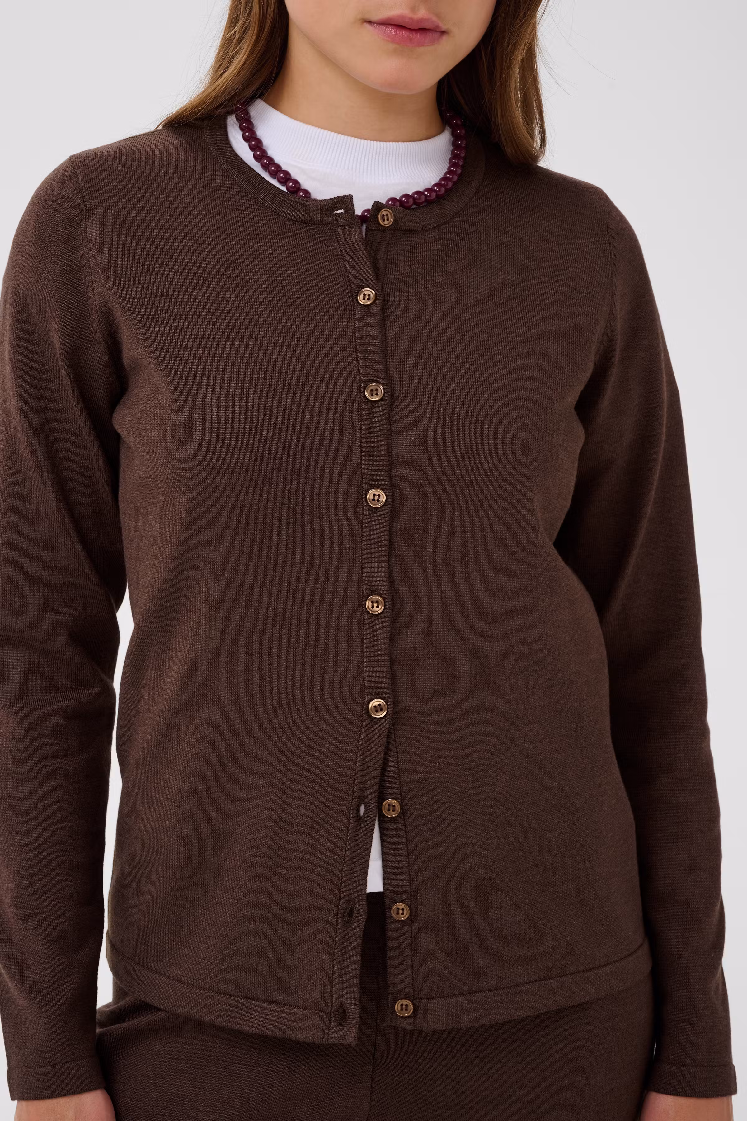 MilaSZ R-Neck Cardigan LOOKBOOK DETAIL 30500005-1910151