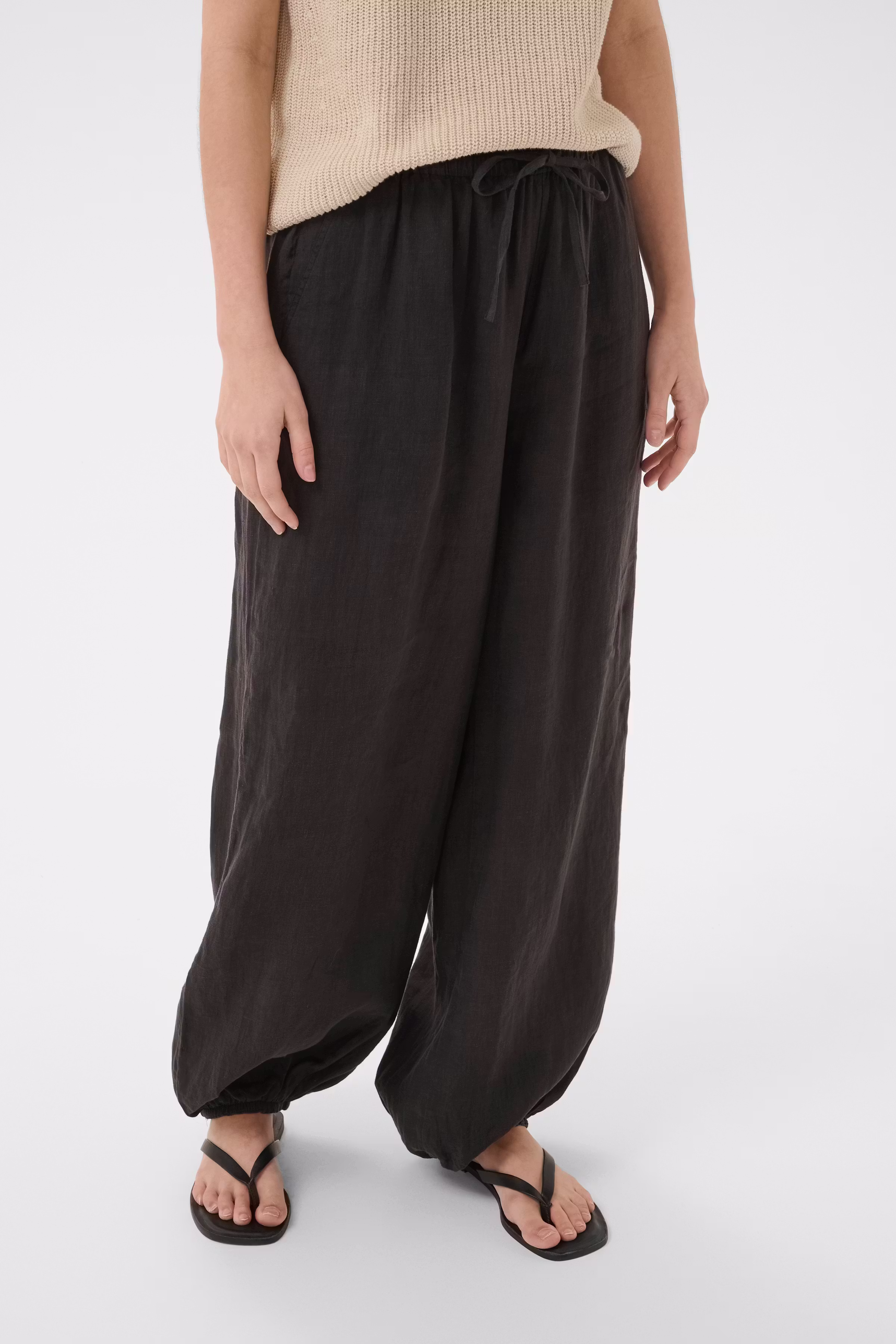 BetanaPW Trousers LOOKBOOK FRONT 30310650-194008