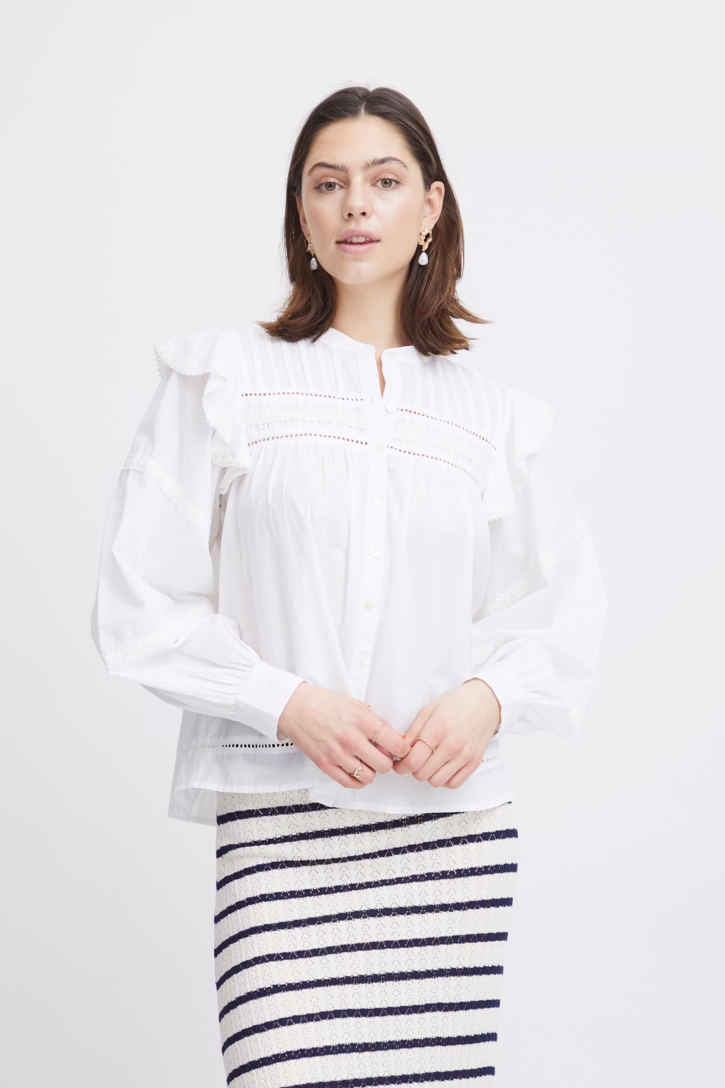 IRISA Skjorte LOOKBOOK FRONT 20120800-110602