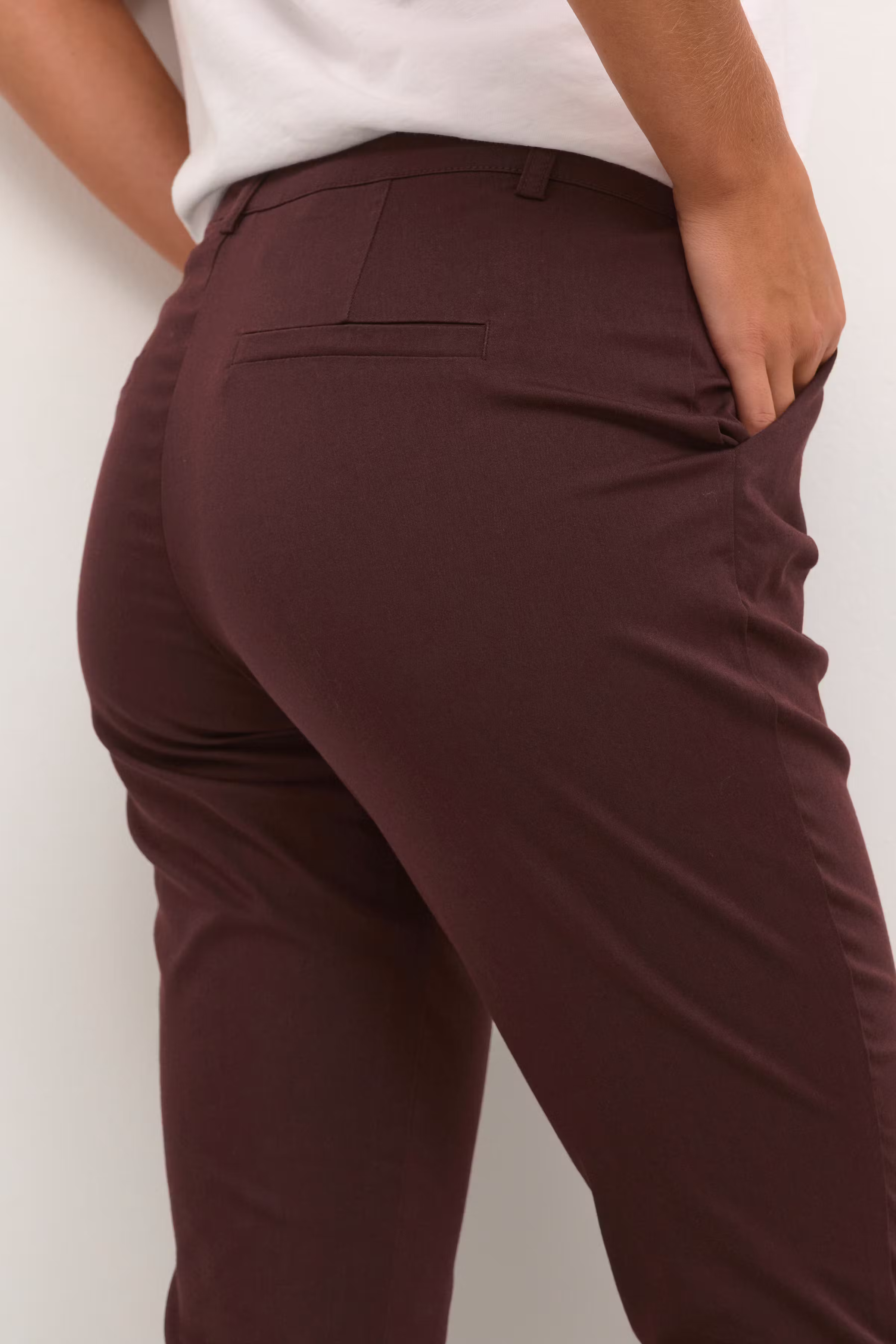 KAlea Bukser LOOKBOOK DETAIL 10505191-191016