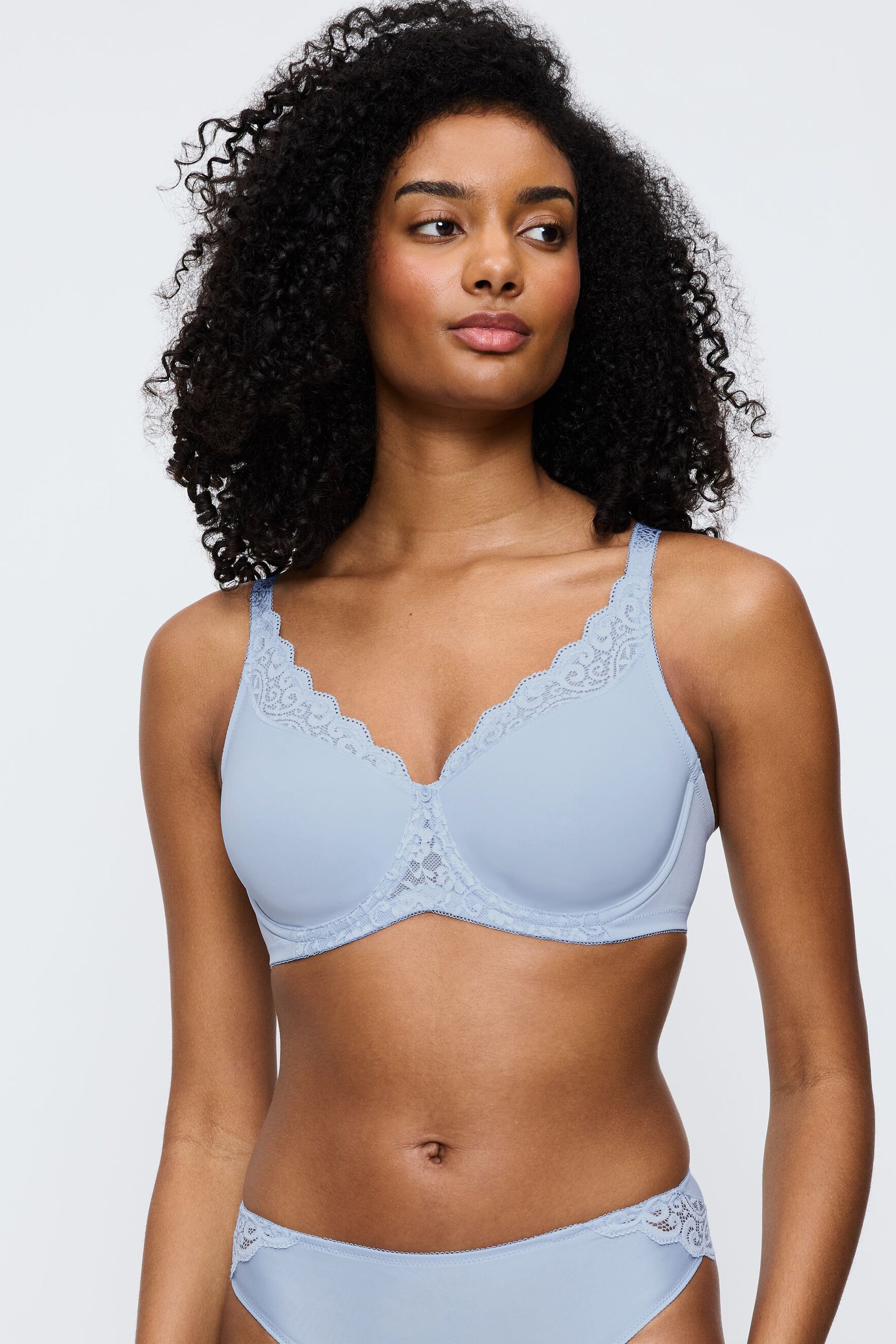 Amourette Bra LOOKBOOK FRONT 40500269-T00SA