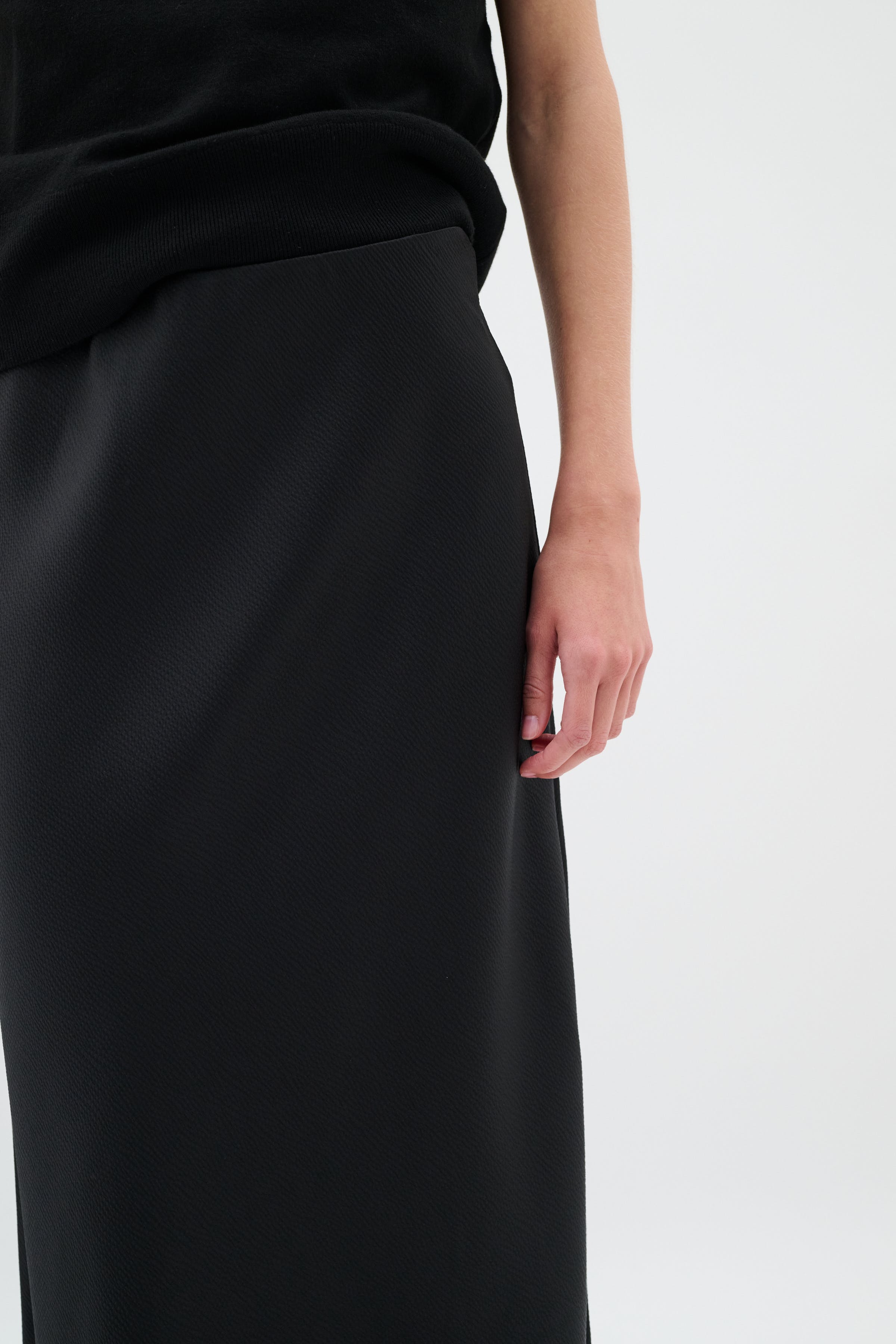 SendraIW Kjol LOOKBOOK DETAIL 30110642-194008