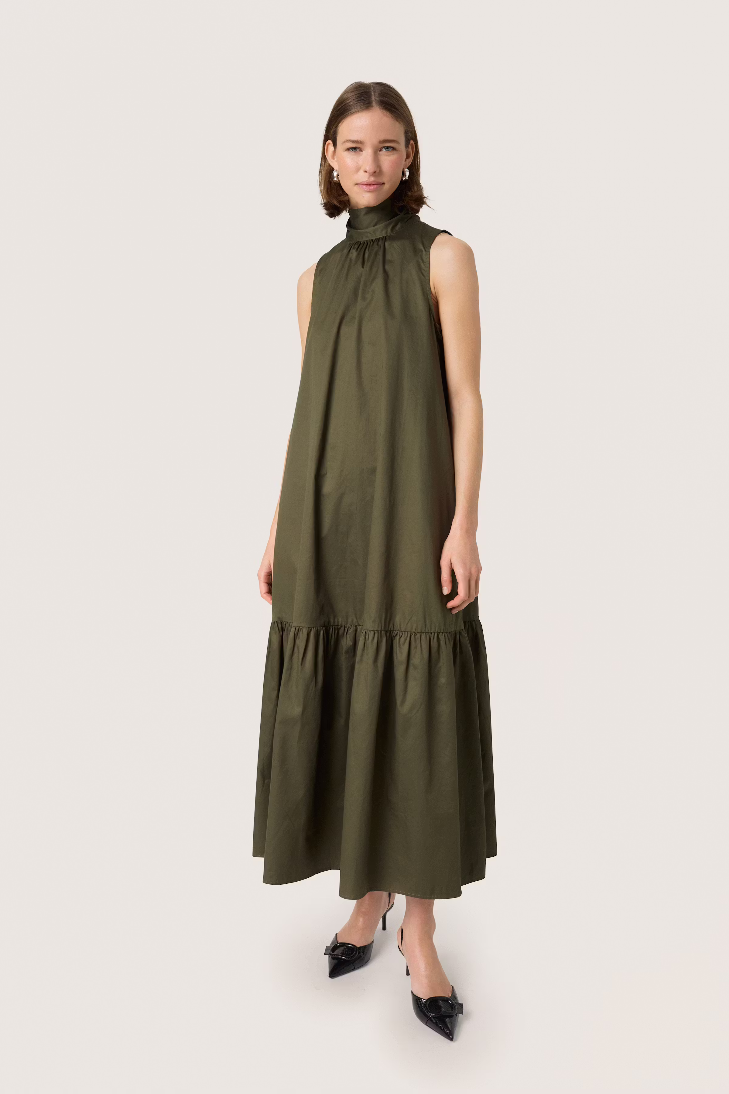 SLDaphny Dress LOOKBOOK FRONT 30408430-190511