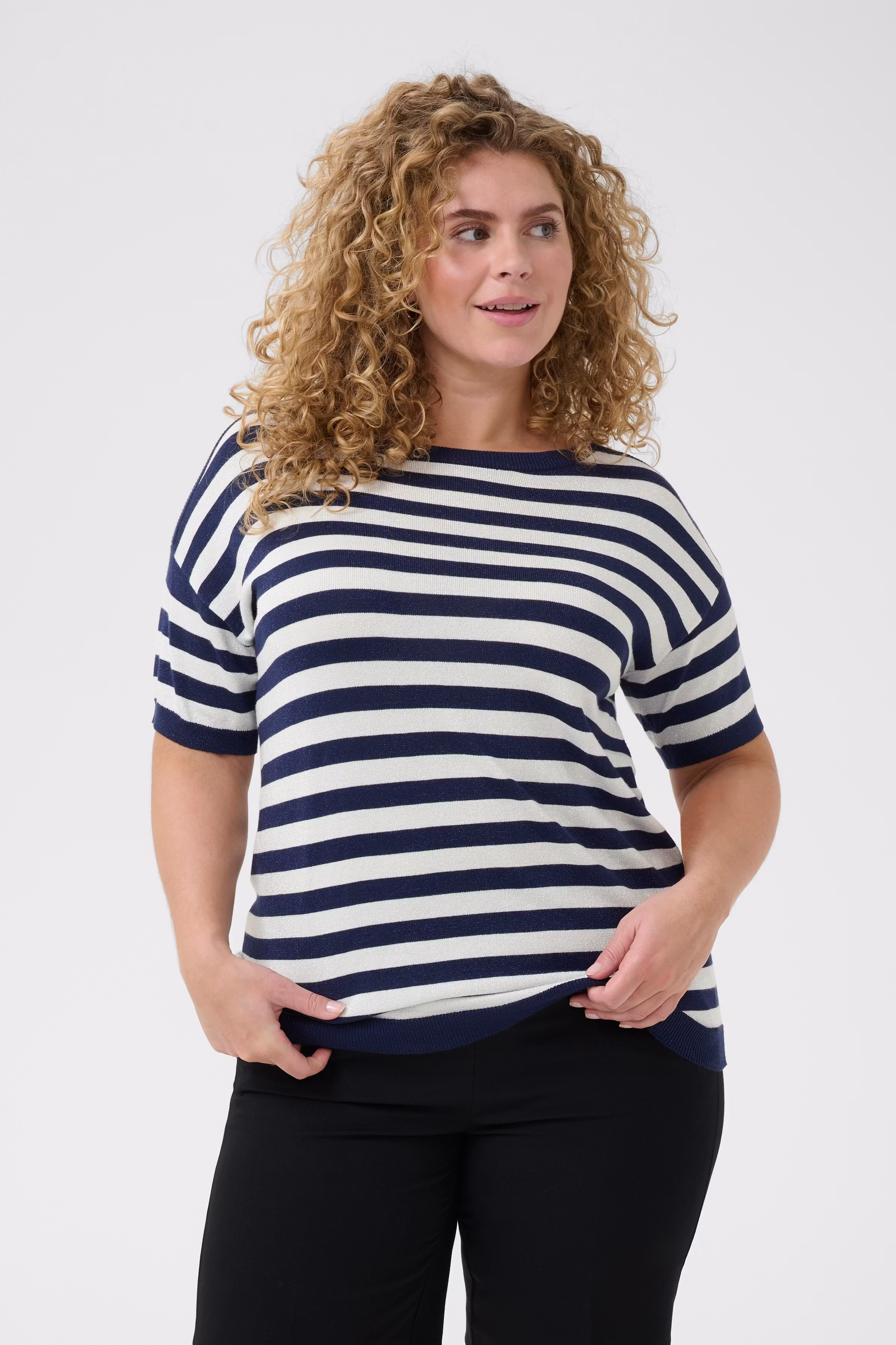 KCregitta Pullover LOOKBOOK FRONT 10583271-107566