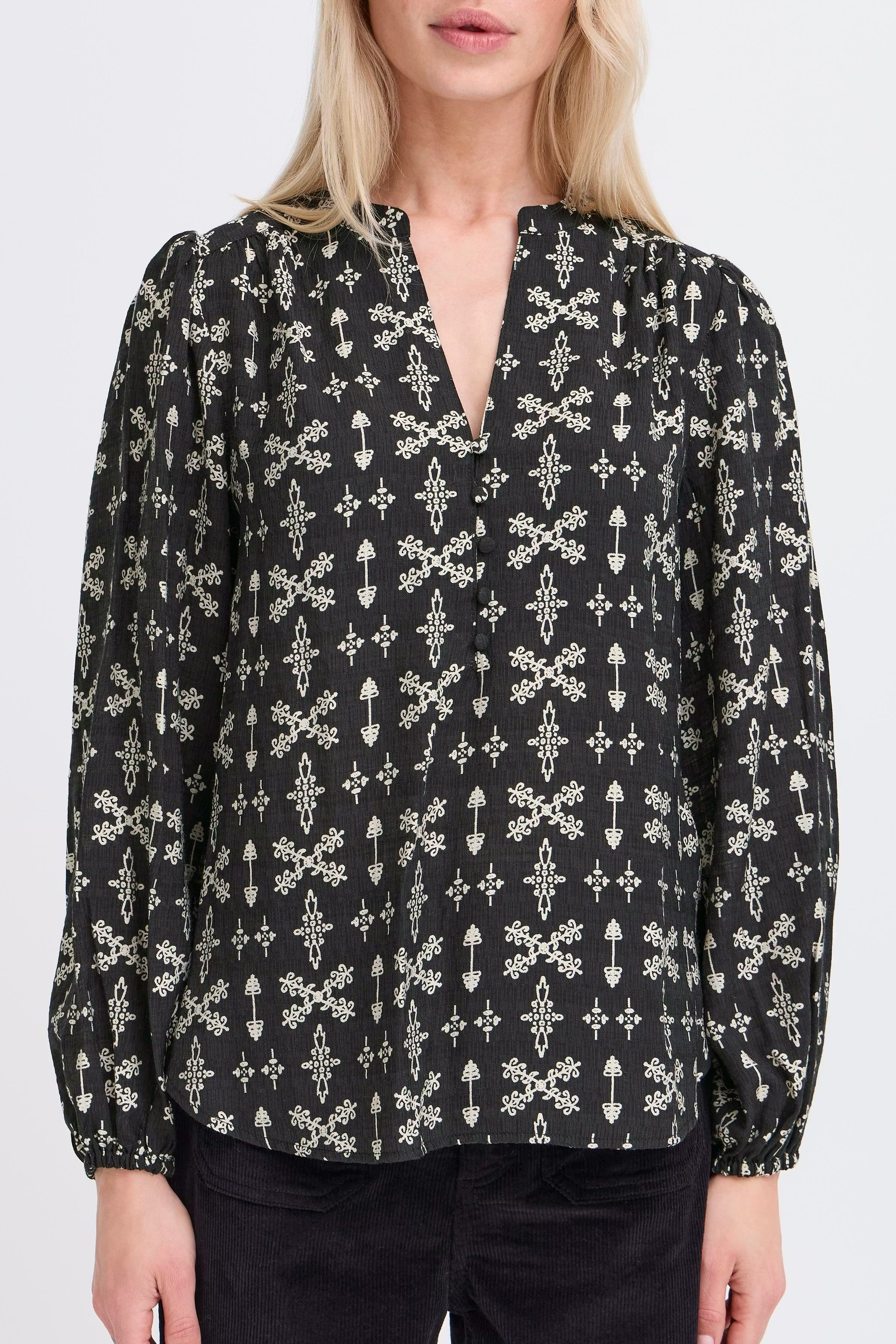 BYIGAVA Bluse LOOKBOOK DETAIL 20818182-900002195