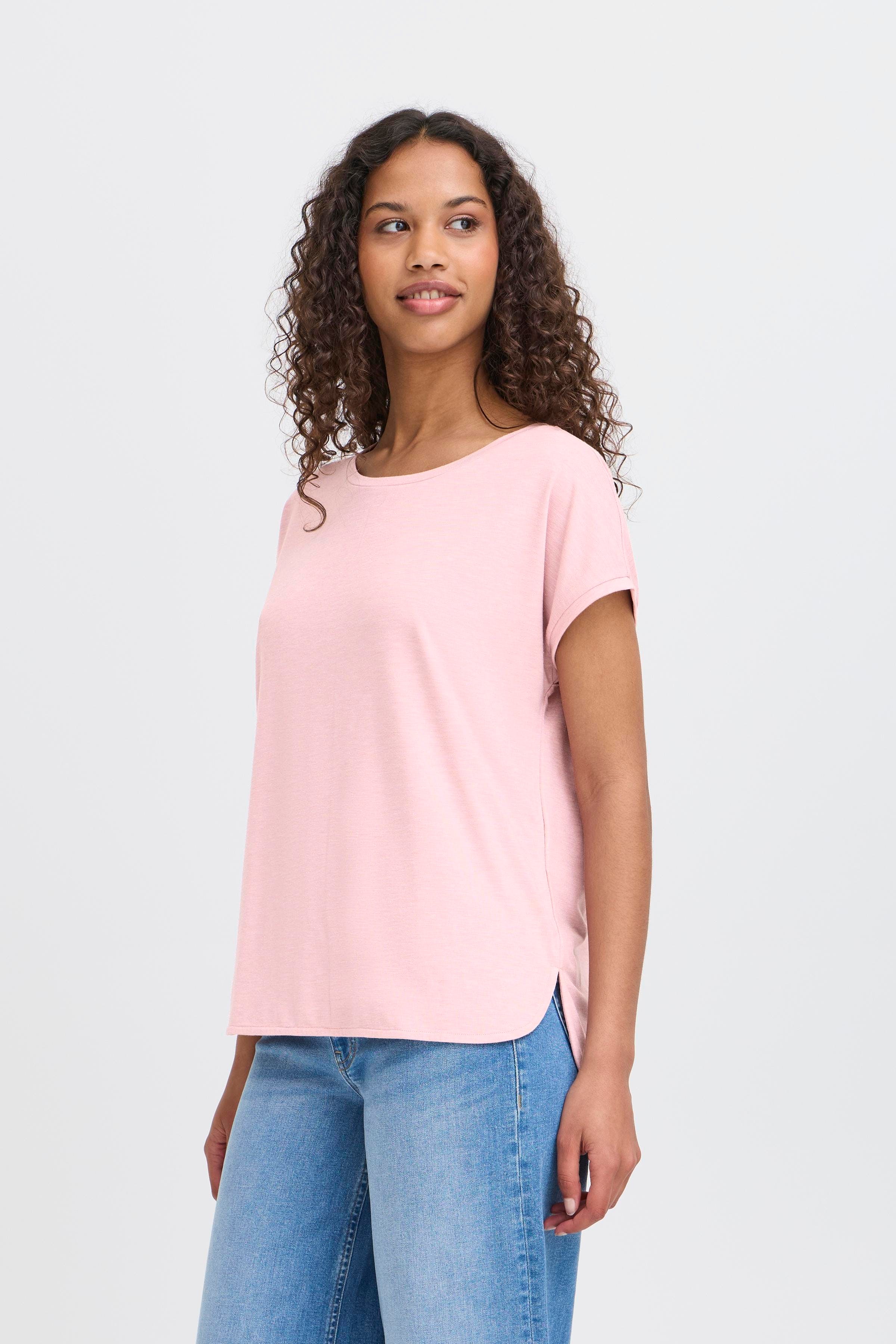 IHREBEL T-shirt LOOKBOOK FRONT 20109945-151906